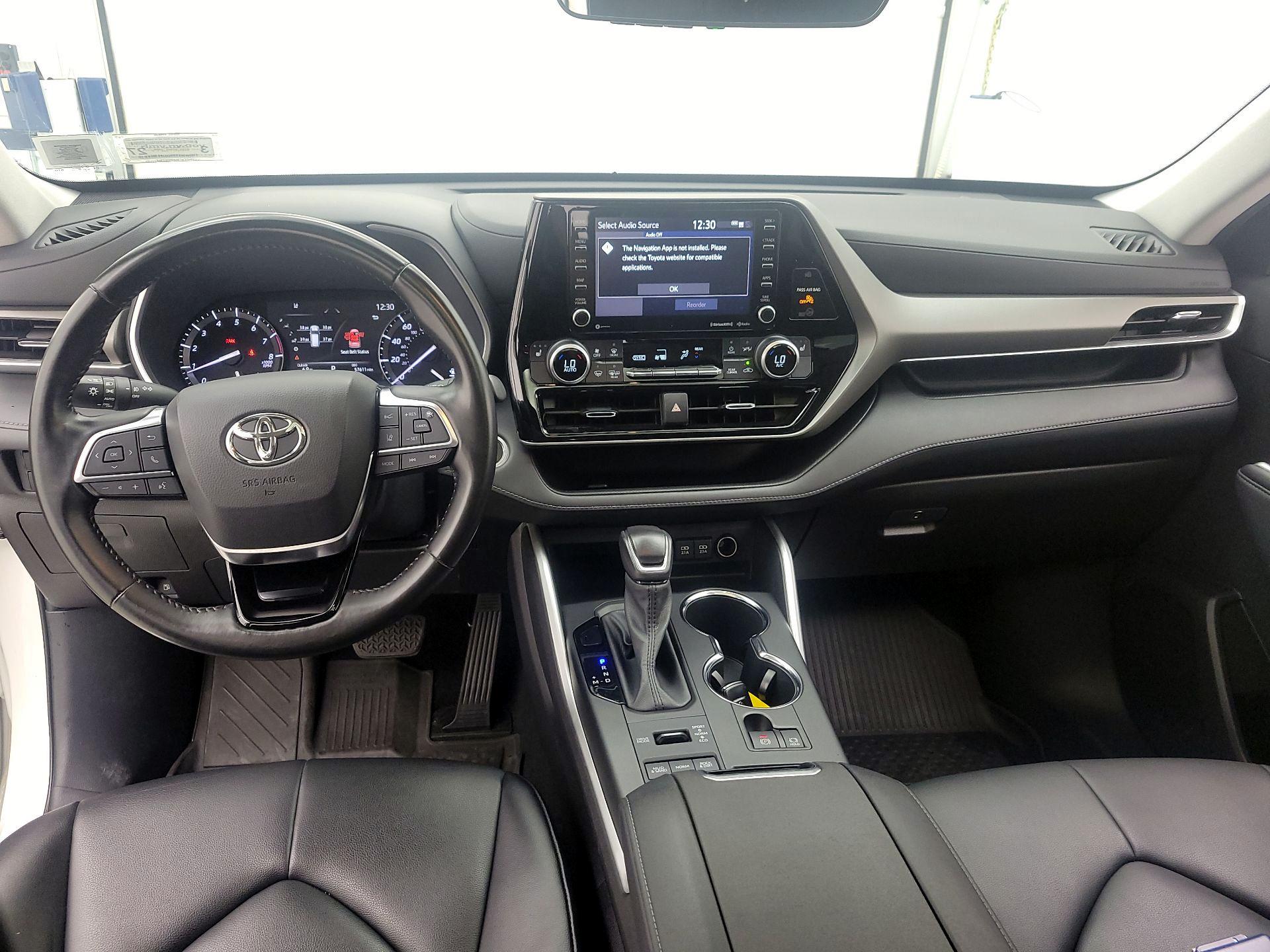 Thumbnail: 2021 Toyota Highlander - 9