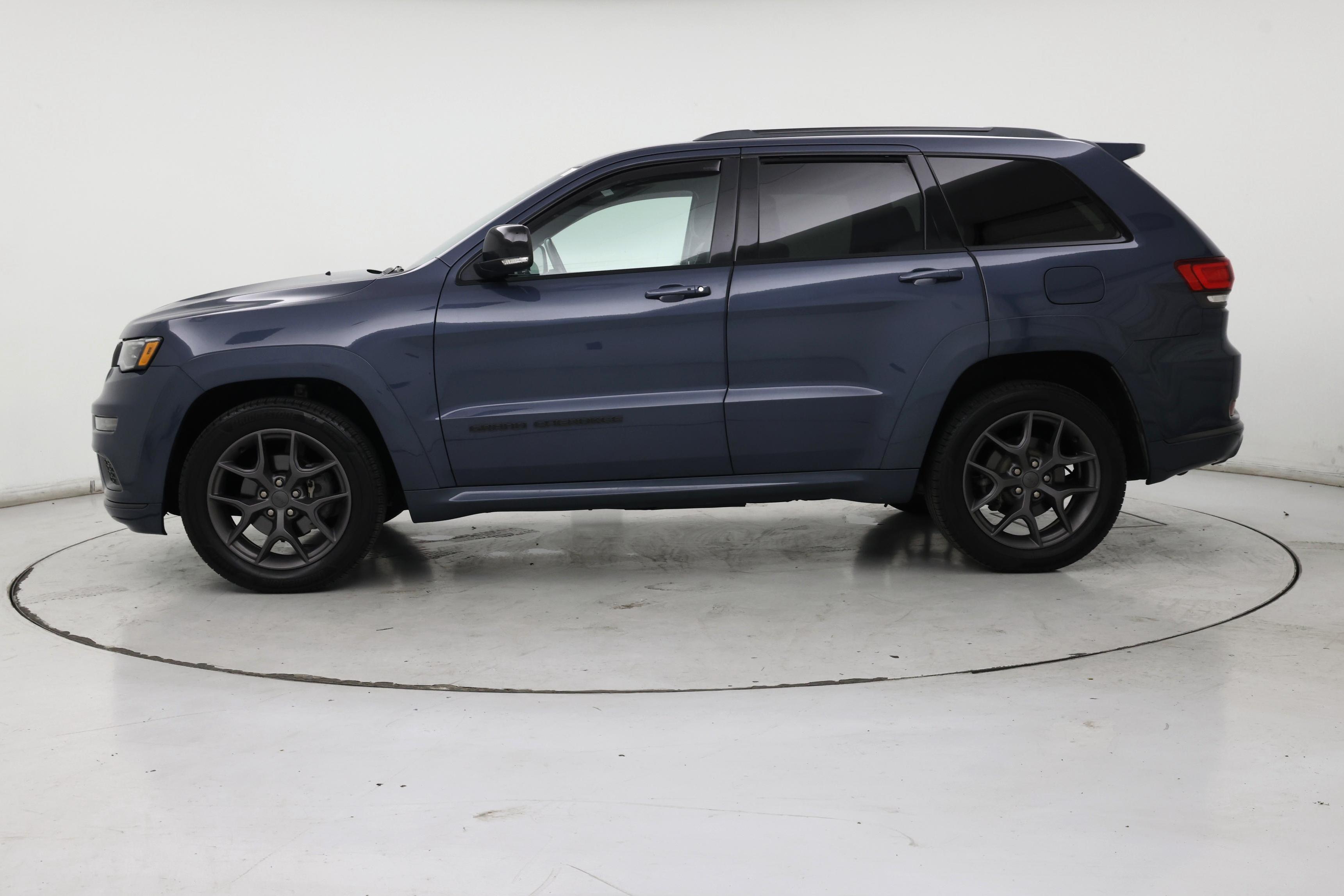 Thumbnail: 2020 Jeep Grand Cherokee - 3
