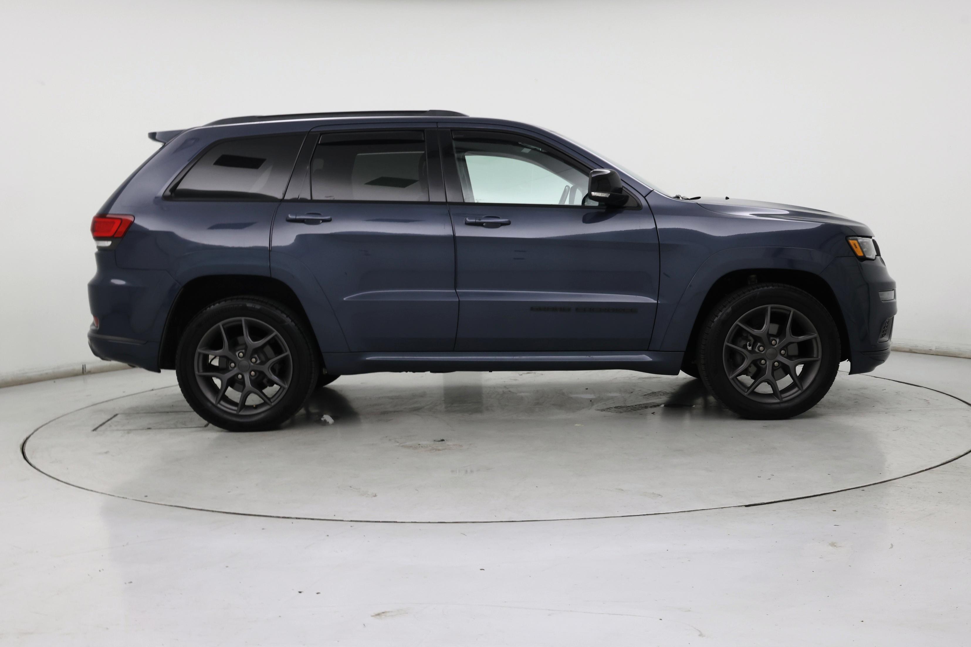 Thumbnail: 2020 Jeep Grand Cherokee - 7