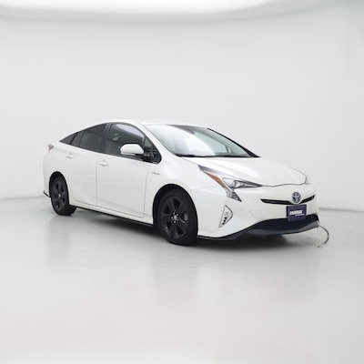 White 2017 Toyota Prius Four Touring