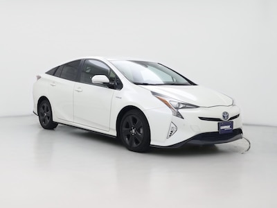 White 2017 Toyota Prius Four Touring