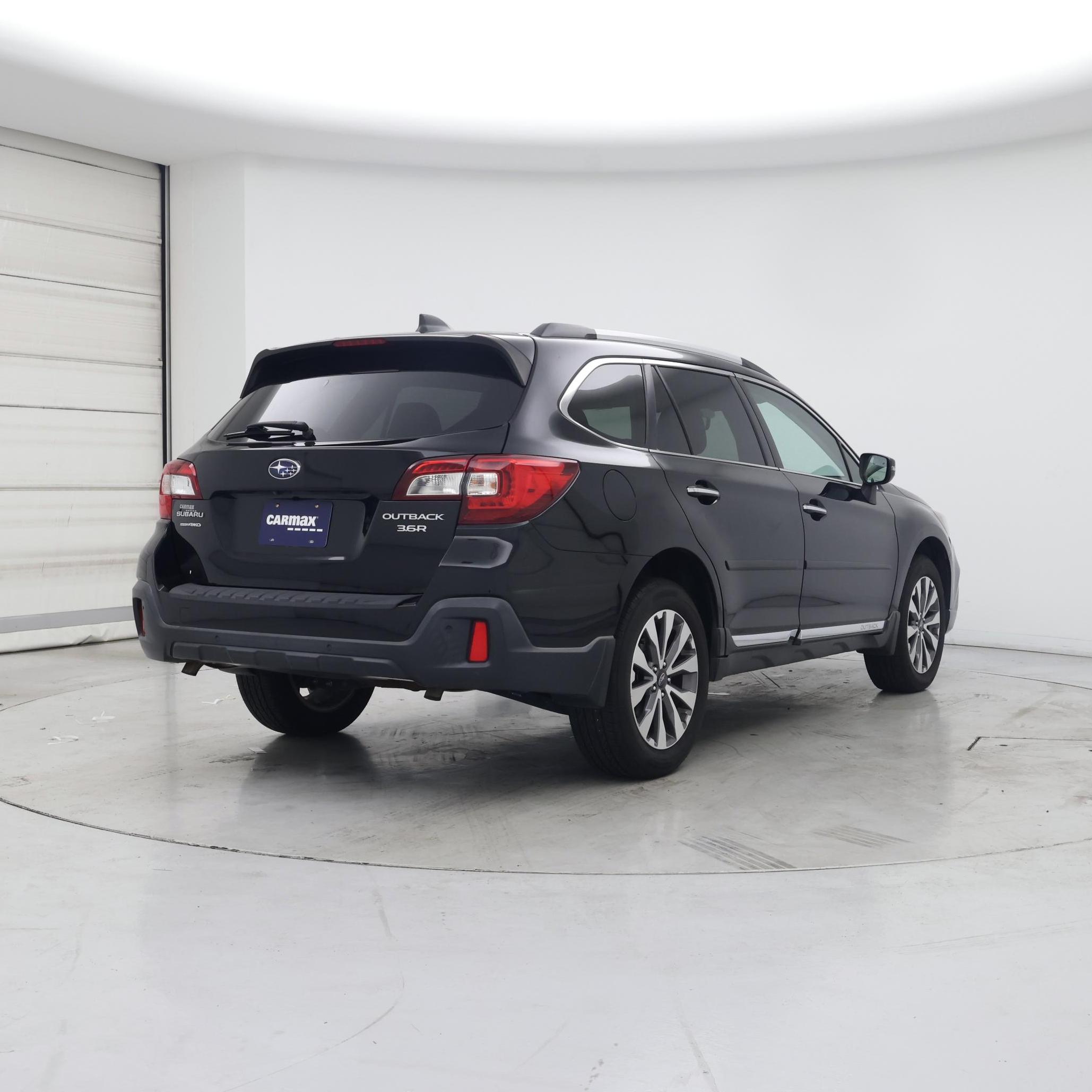 Thumbnail: 2018 Subaru Outback - 8