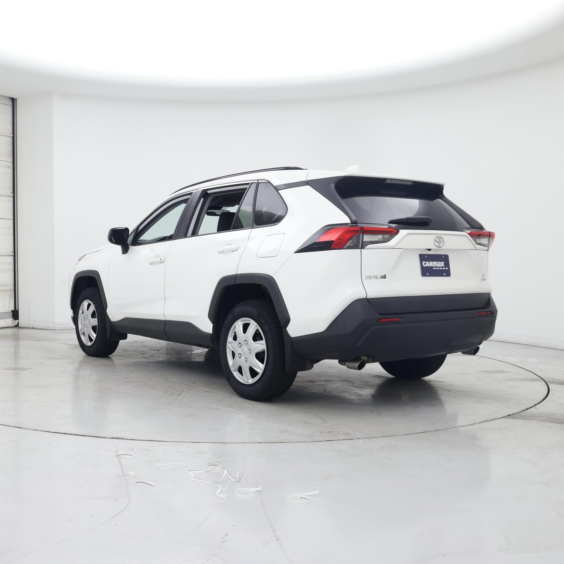 Thumbnail: 2019 Toyota RAV4 - 2