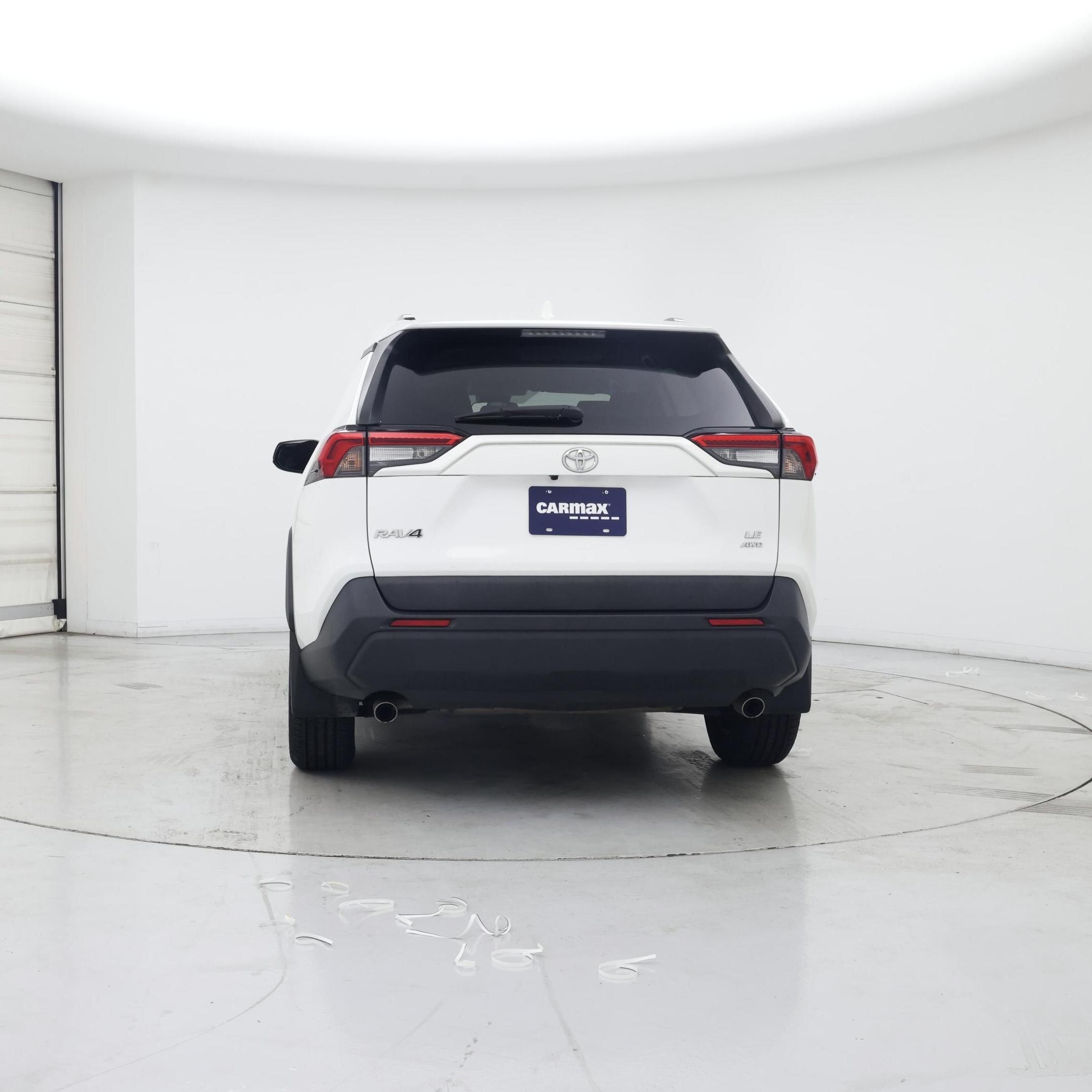 Thumbnail: 2019 Toyota RAV4 - 6