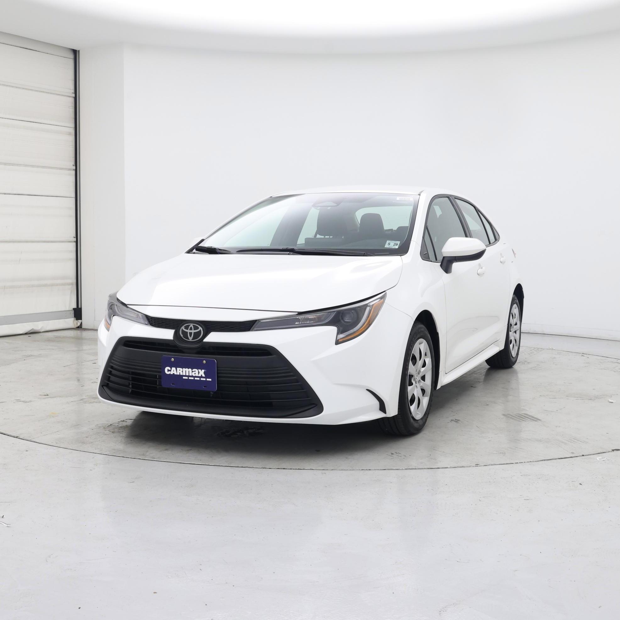 Thumbnail: 2024 Toyota Corolla - 4