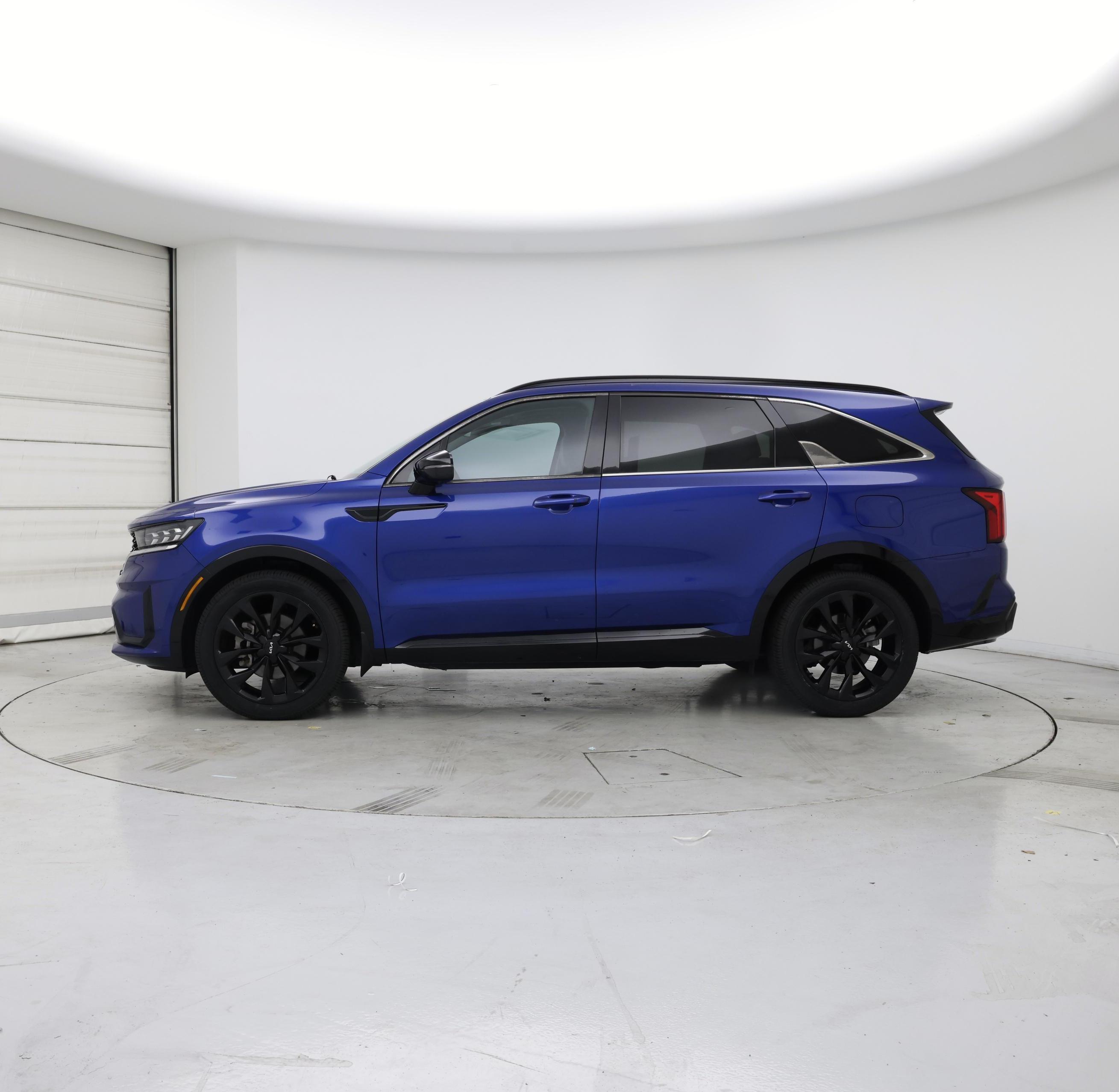 Thumbnail: 2022 Kia Sorento - 3