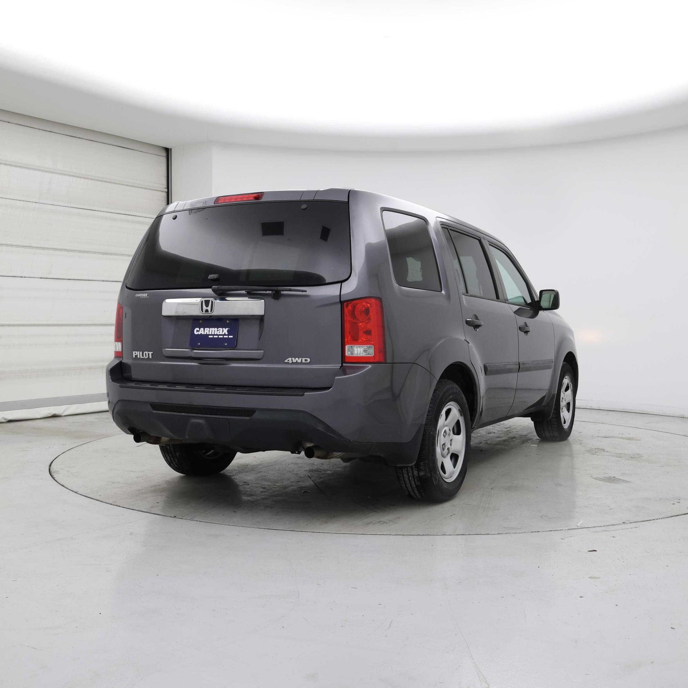 Thumbnail: 2015 Honda Pilot - 8