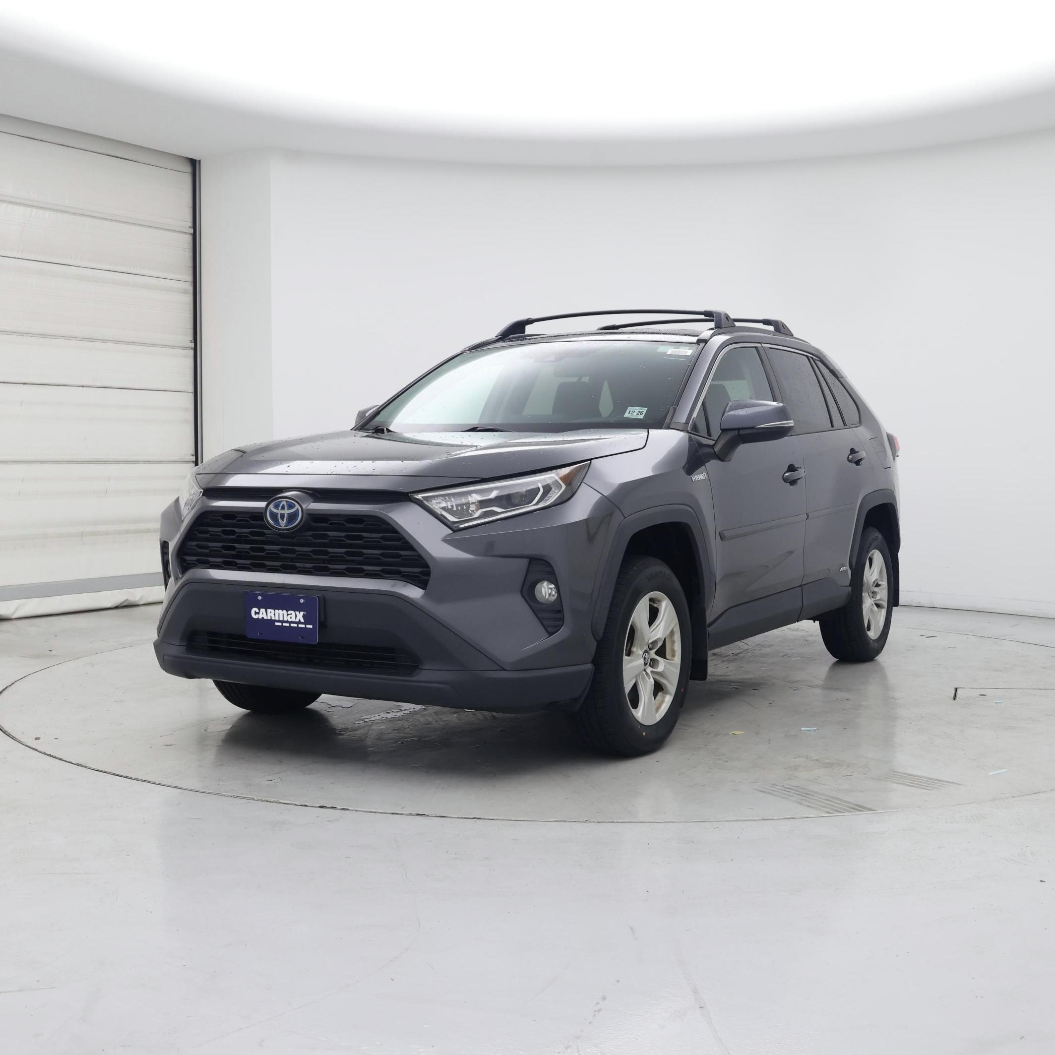 Thumbnail: 2021 Toyota RAV4 - 4