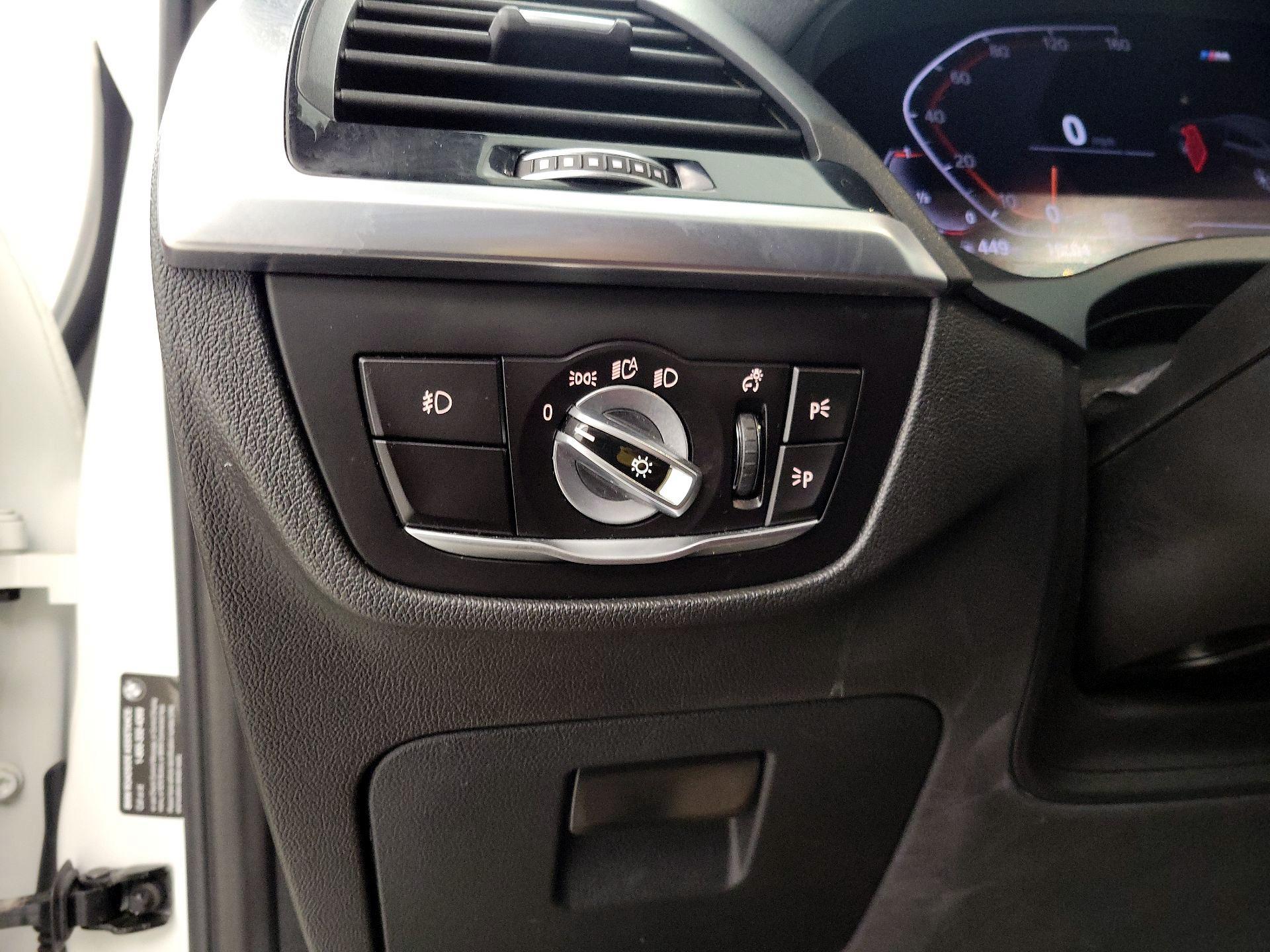 Thumbnail: 2020 BMW X4 - 13