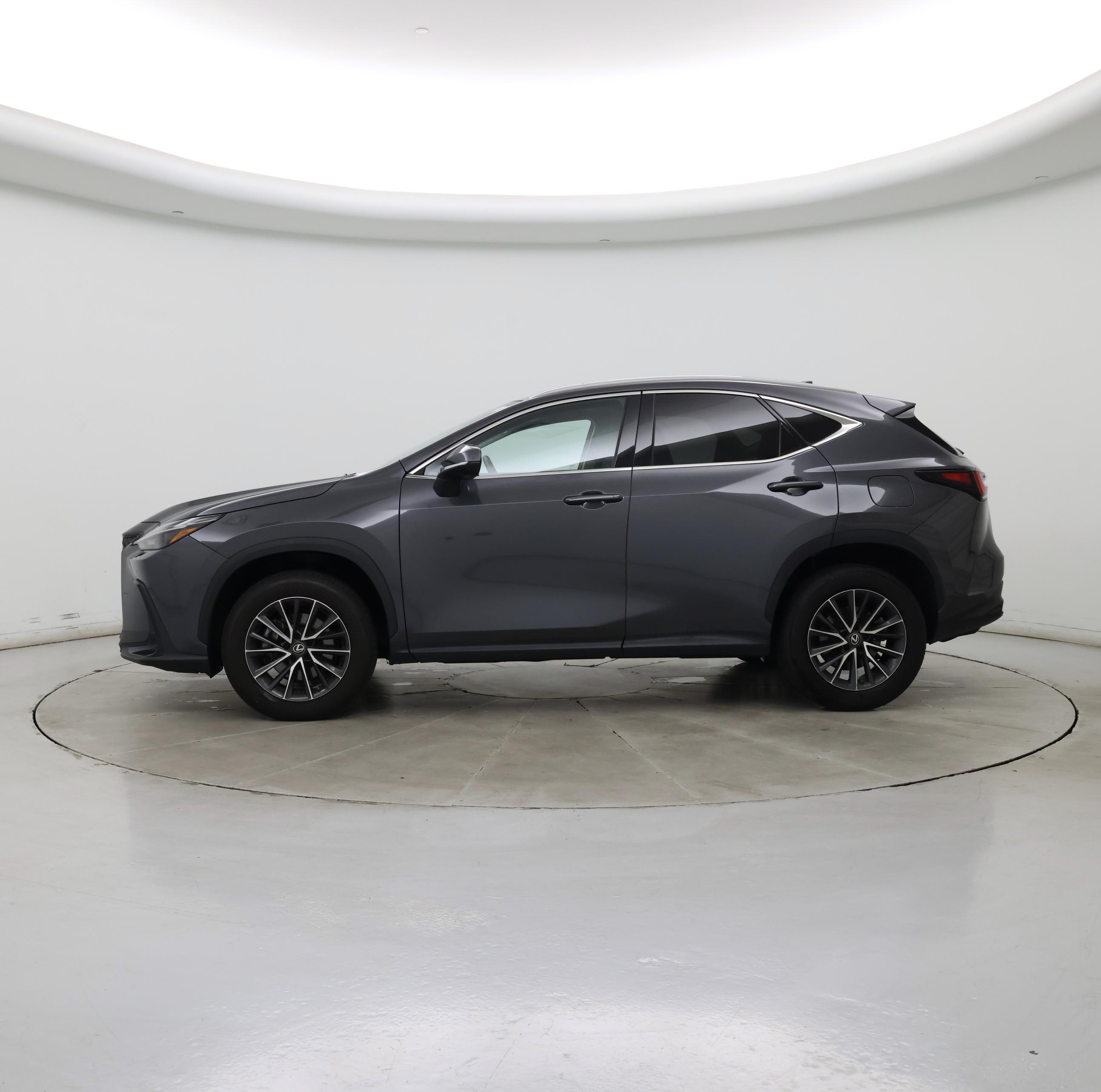 Thumbnail: 2022 Lexus NX - 3