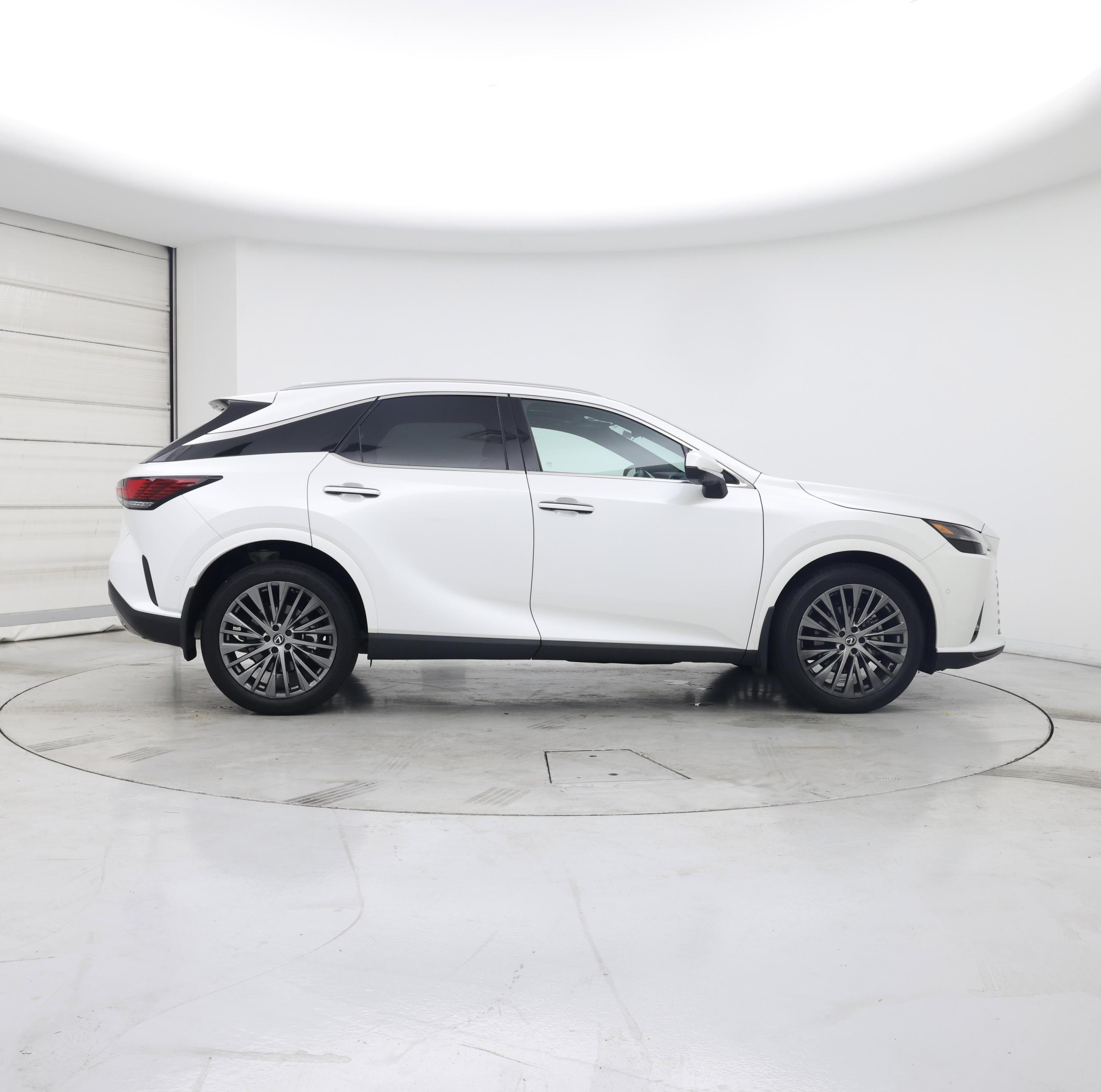 Thumbnail: 2024 Lexus RX - 7