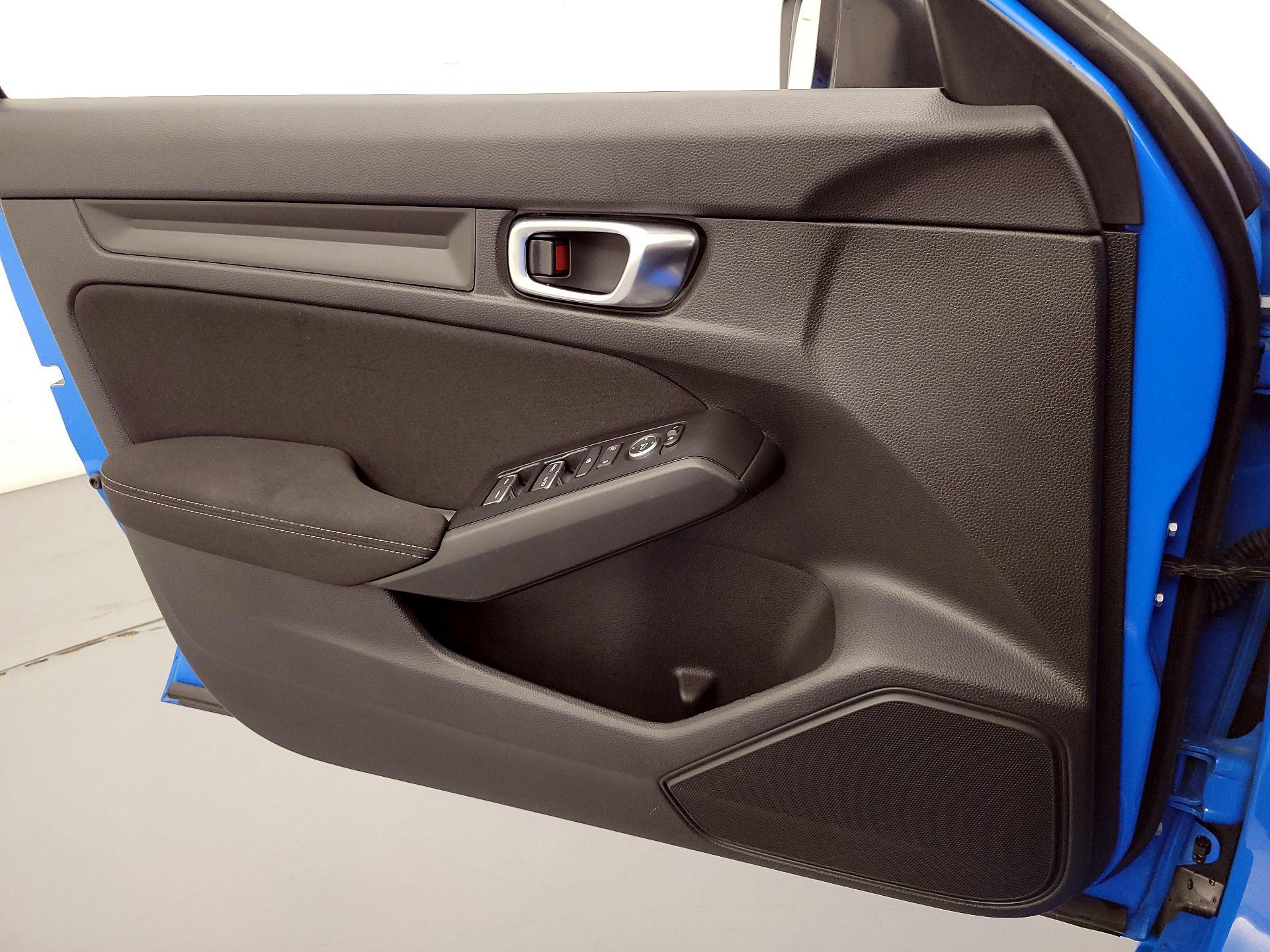 Thumbnail: 2024 Honda Civic - 12