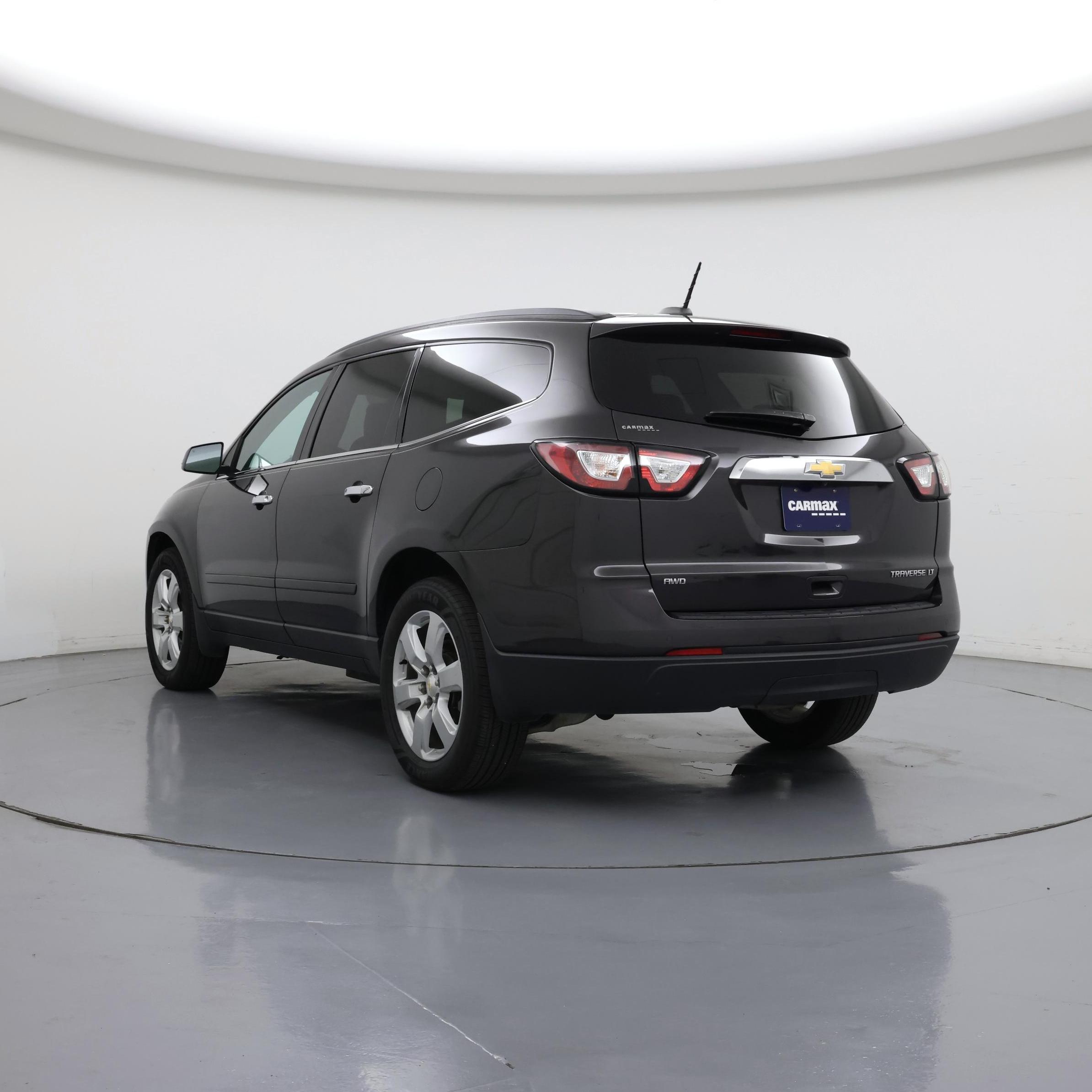 Thumbnail: 2016 Chevrolet Traverse - 2
