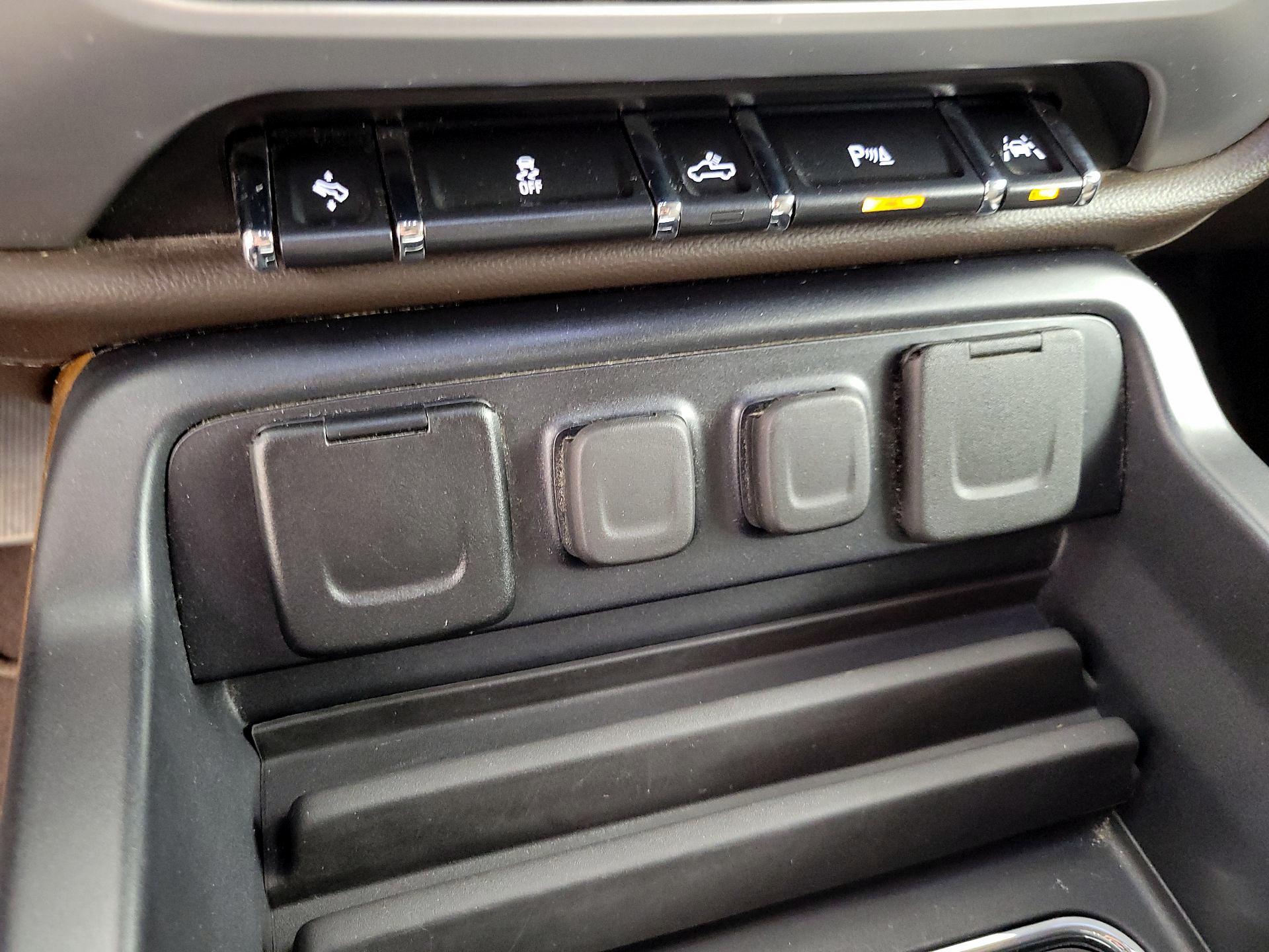 Thumbnail: 2018 GMC Sierra 1500 - 19