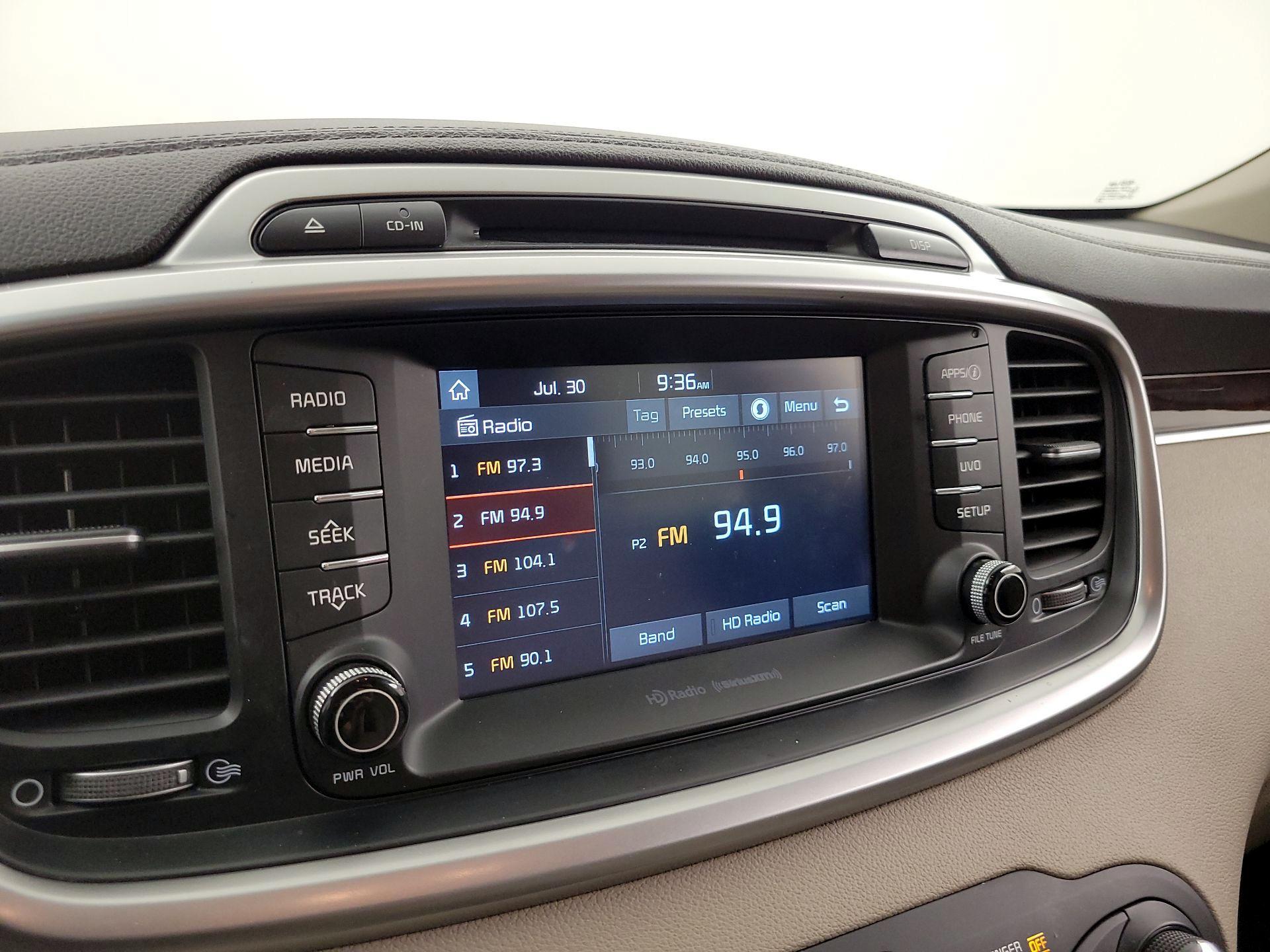 Thumbnail: 2017 Kia Sorento - 15