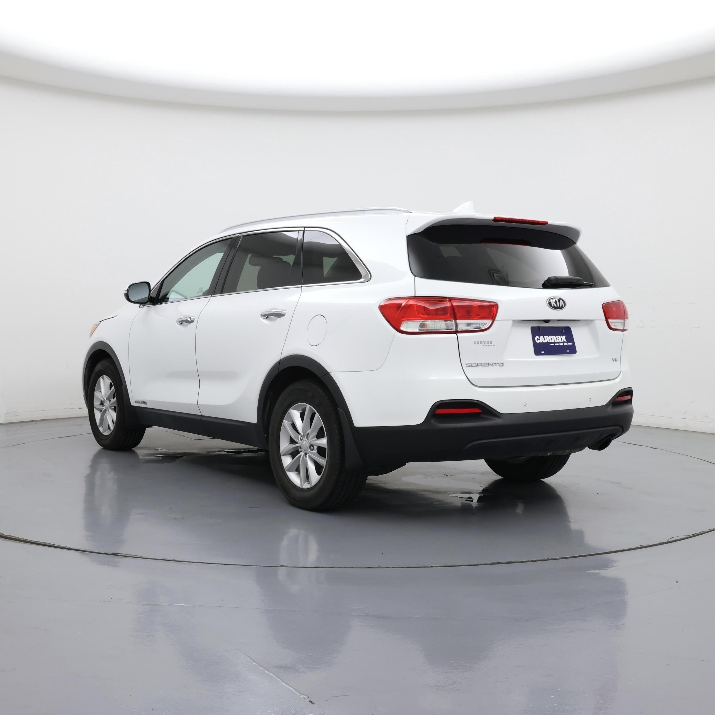 Thumbnail: 2017 Kia Sorento - 2