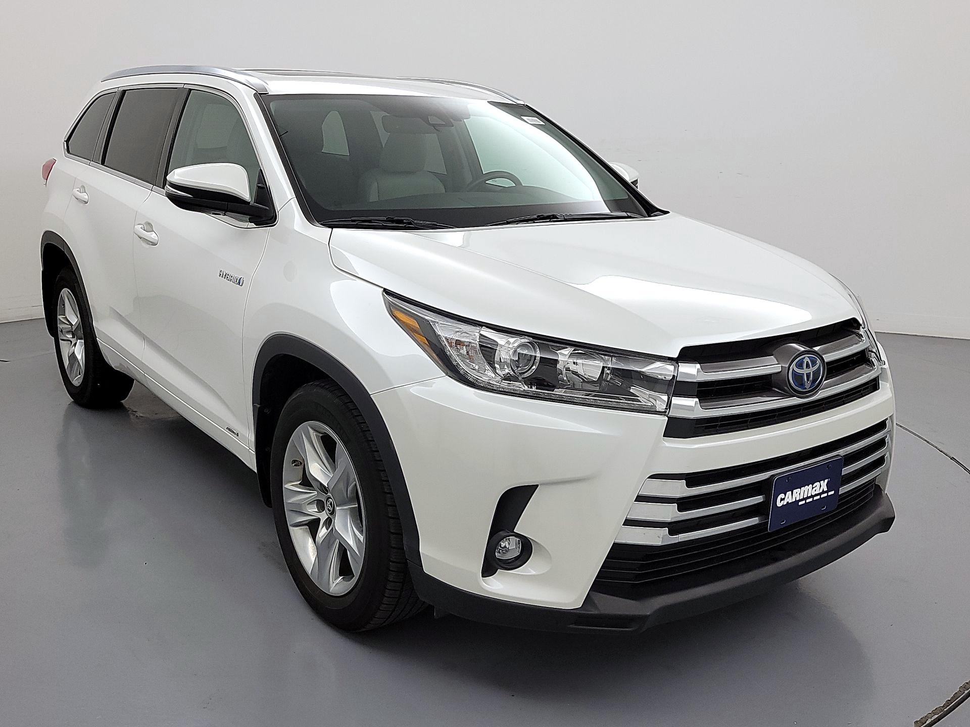 Thumbnail: 2019 Toyota Highlander - 1