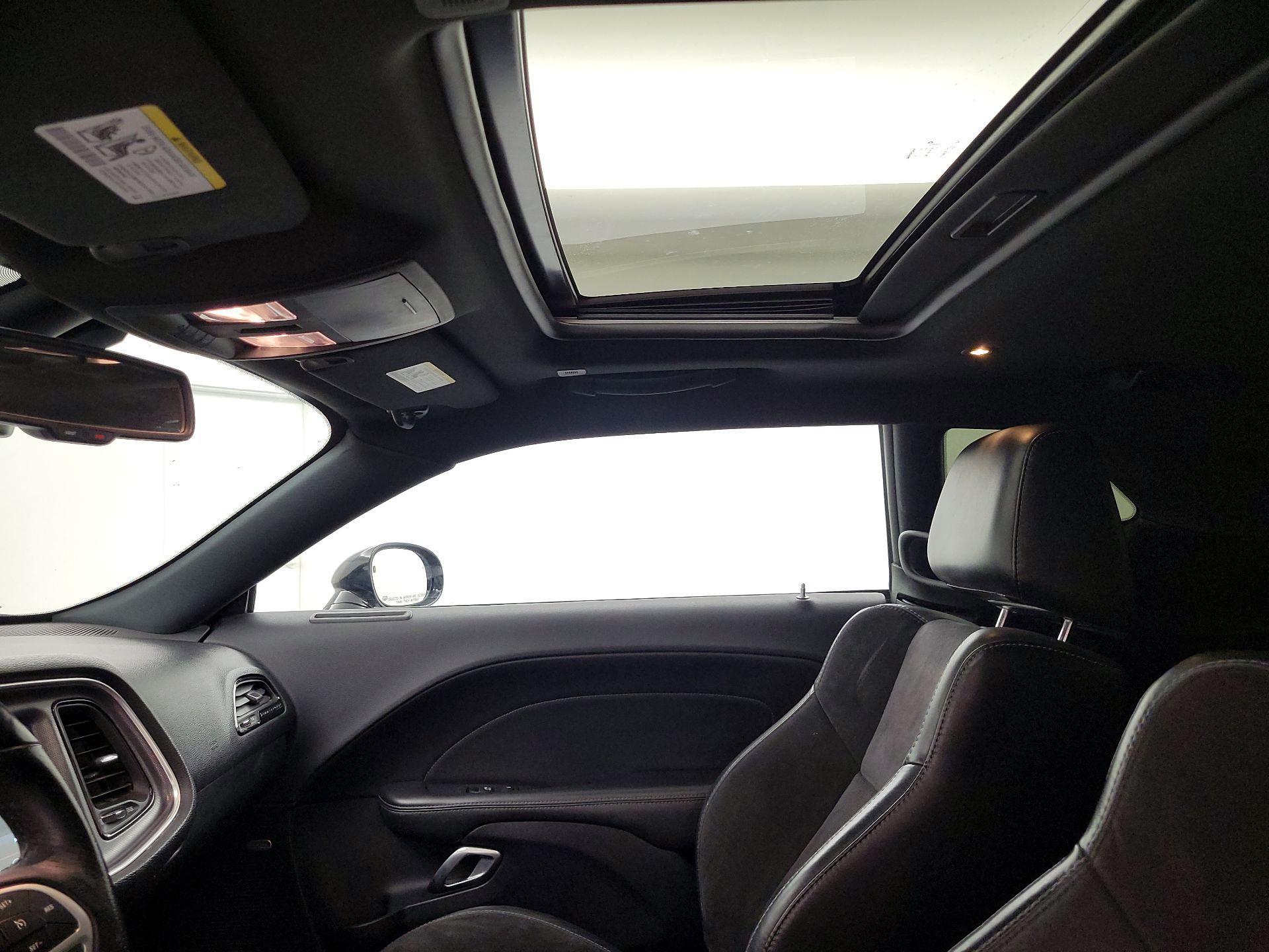 Thumbnail: 2018 Dodge Challenger - 19