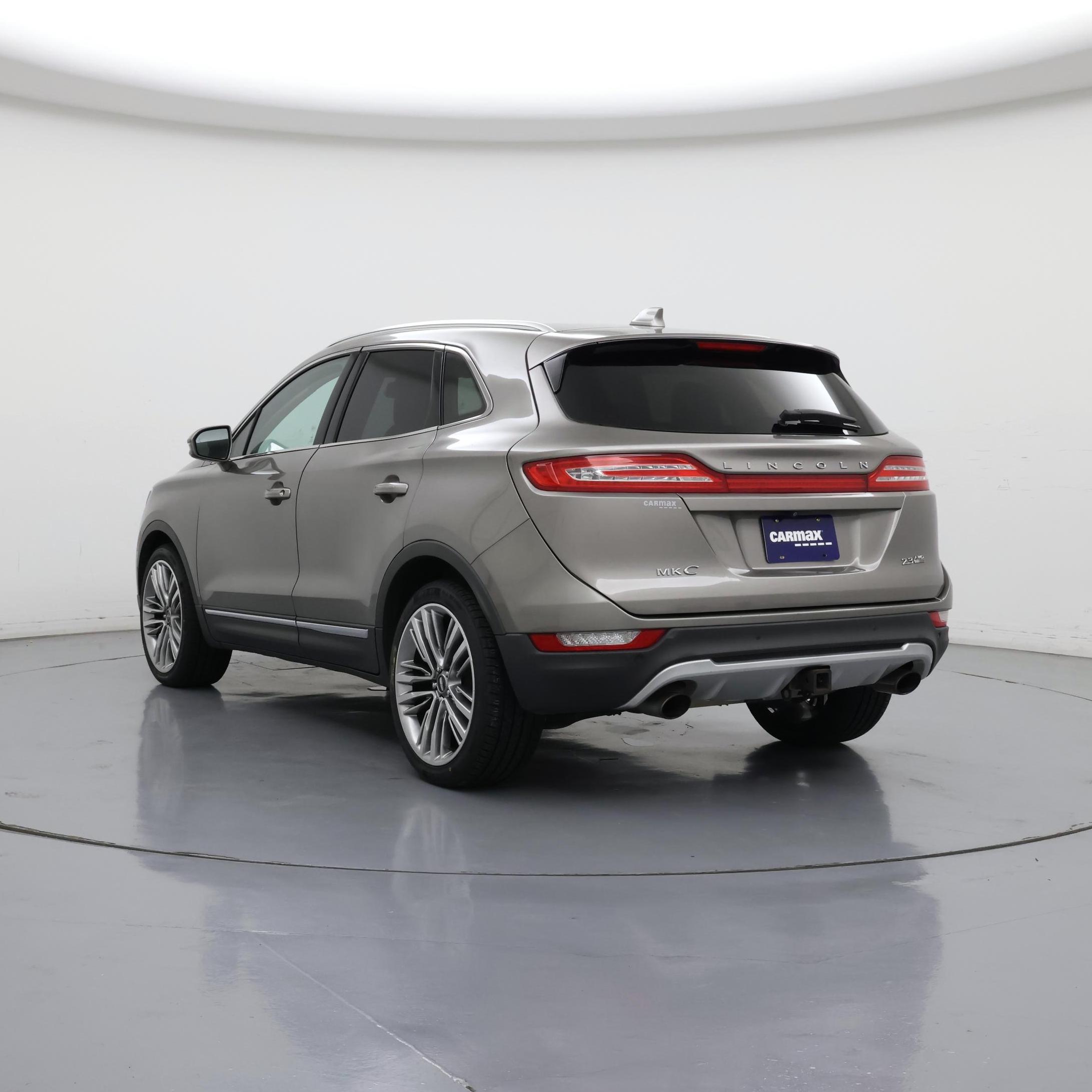 Thumbnail: 2016 Lincoln MKC - 2