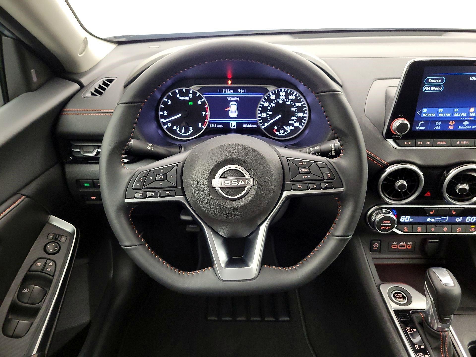 Thumbnail: 2024 Nissan Sentra - 10