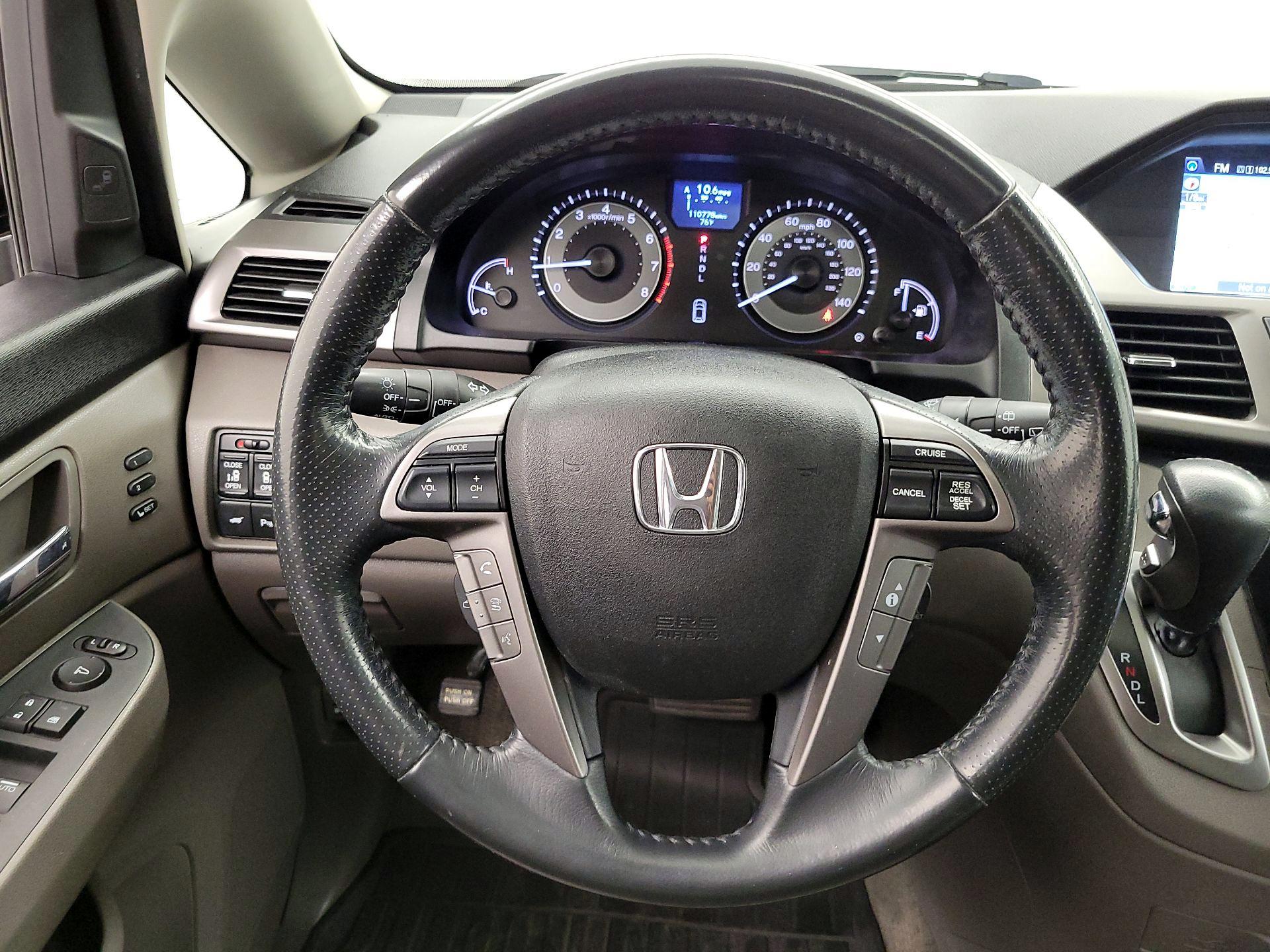 Thumbnail: 2016 Honda Odyssey - 10