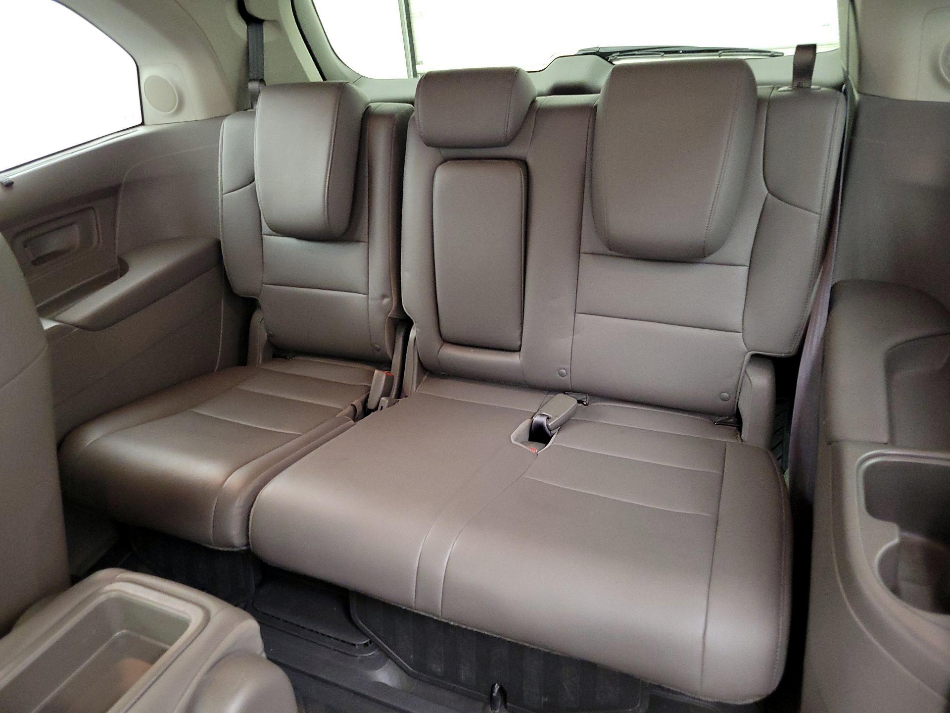 Thumbnail: 2016 Honda Odyssey - 20