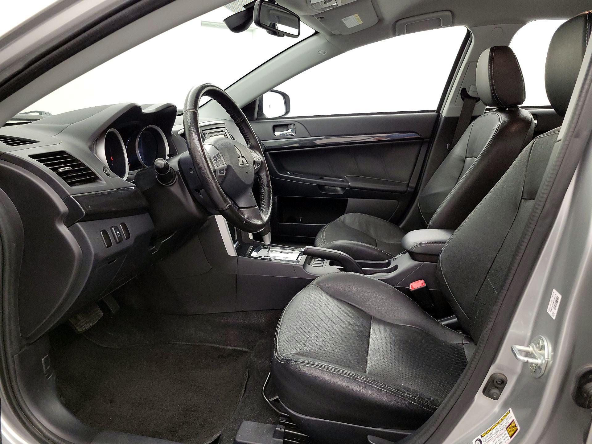 Thumbnail: 2016 Mitsubishi Lancer - 11