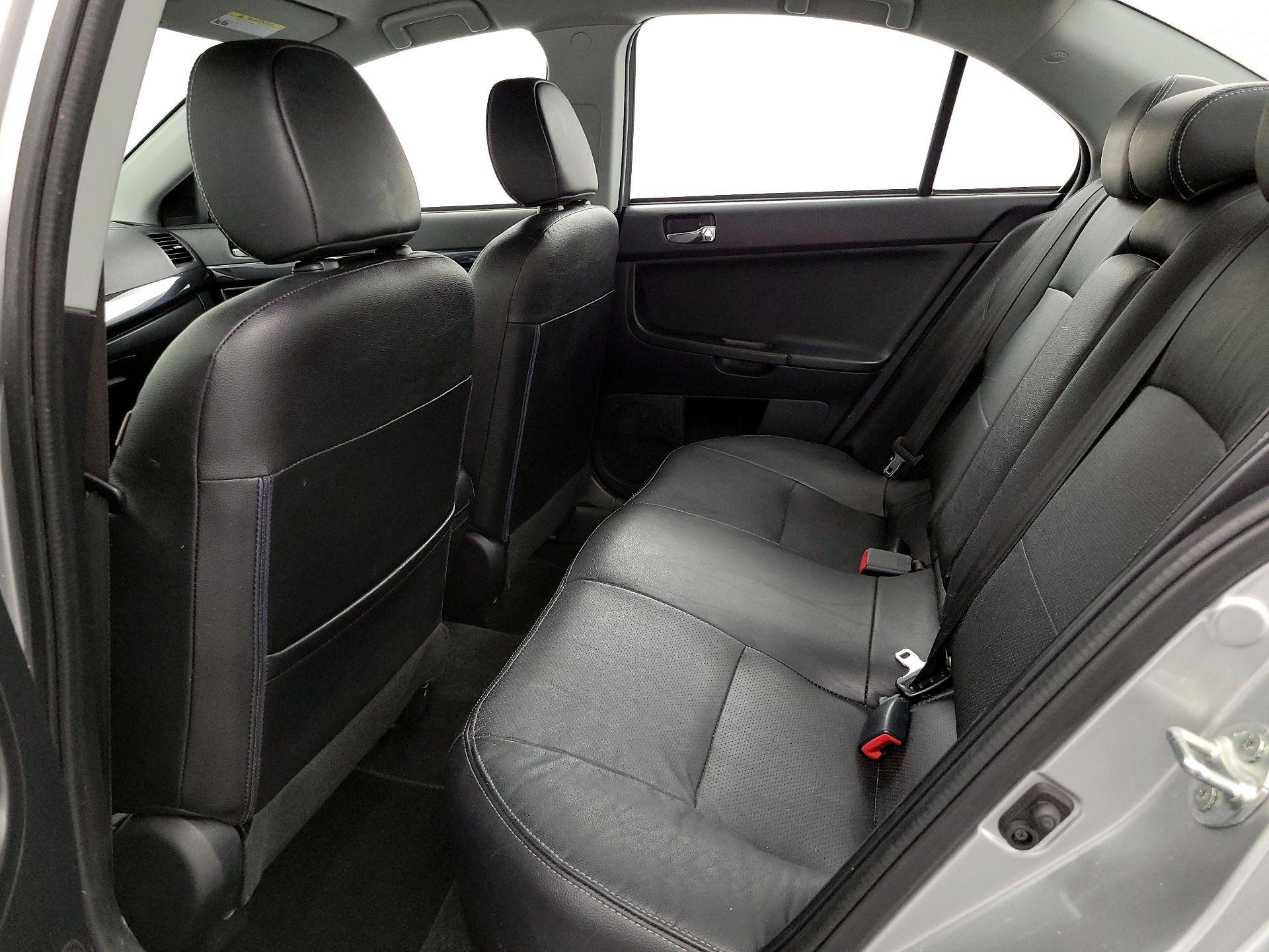 Thumbnail: 2016 Mitsubishi Lancer - 19