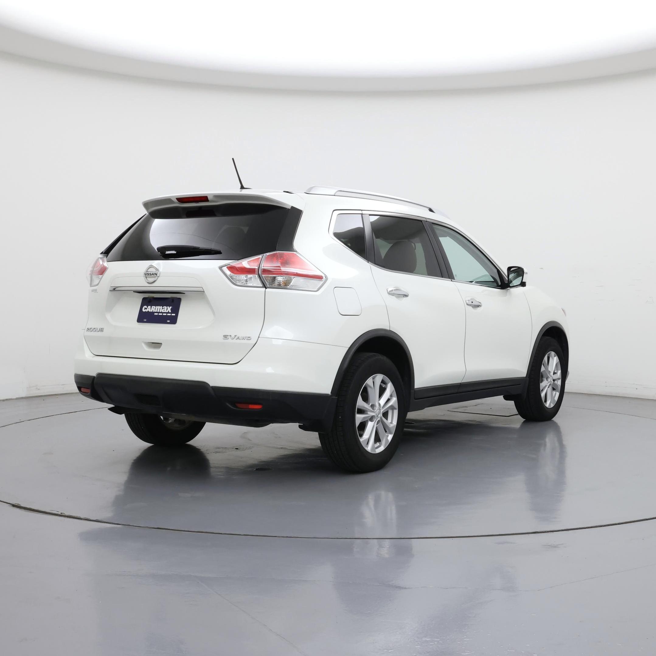 Thumbnail: 2016 Nissan Rogue - 8