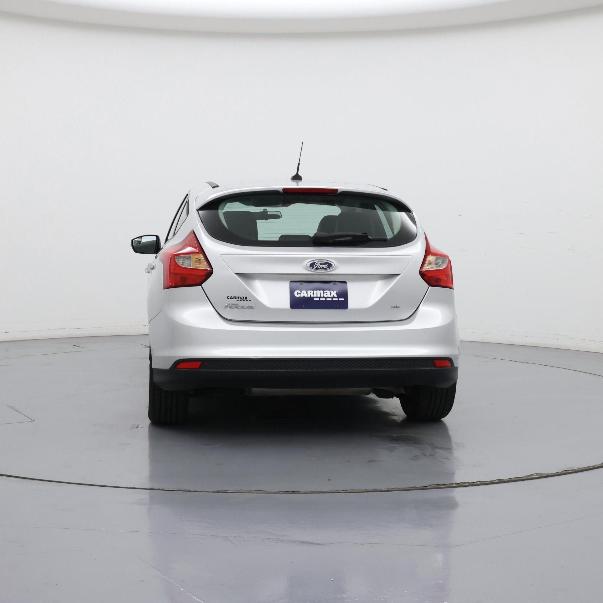 Thumbnail: 2013 Ford Focus - 6