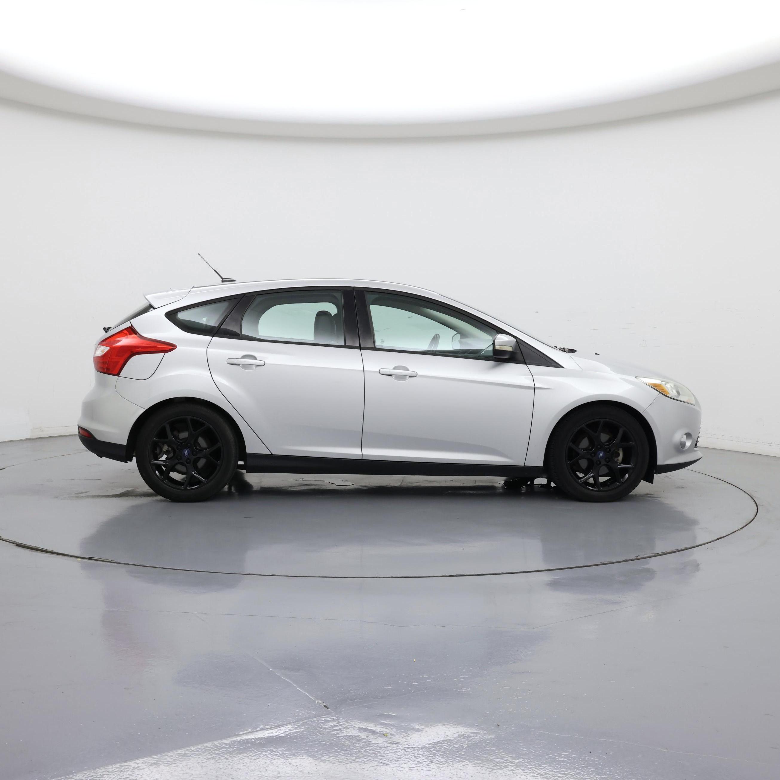 Thumbnail: 2013 Ford Focus - 7