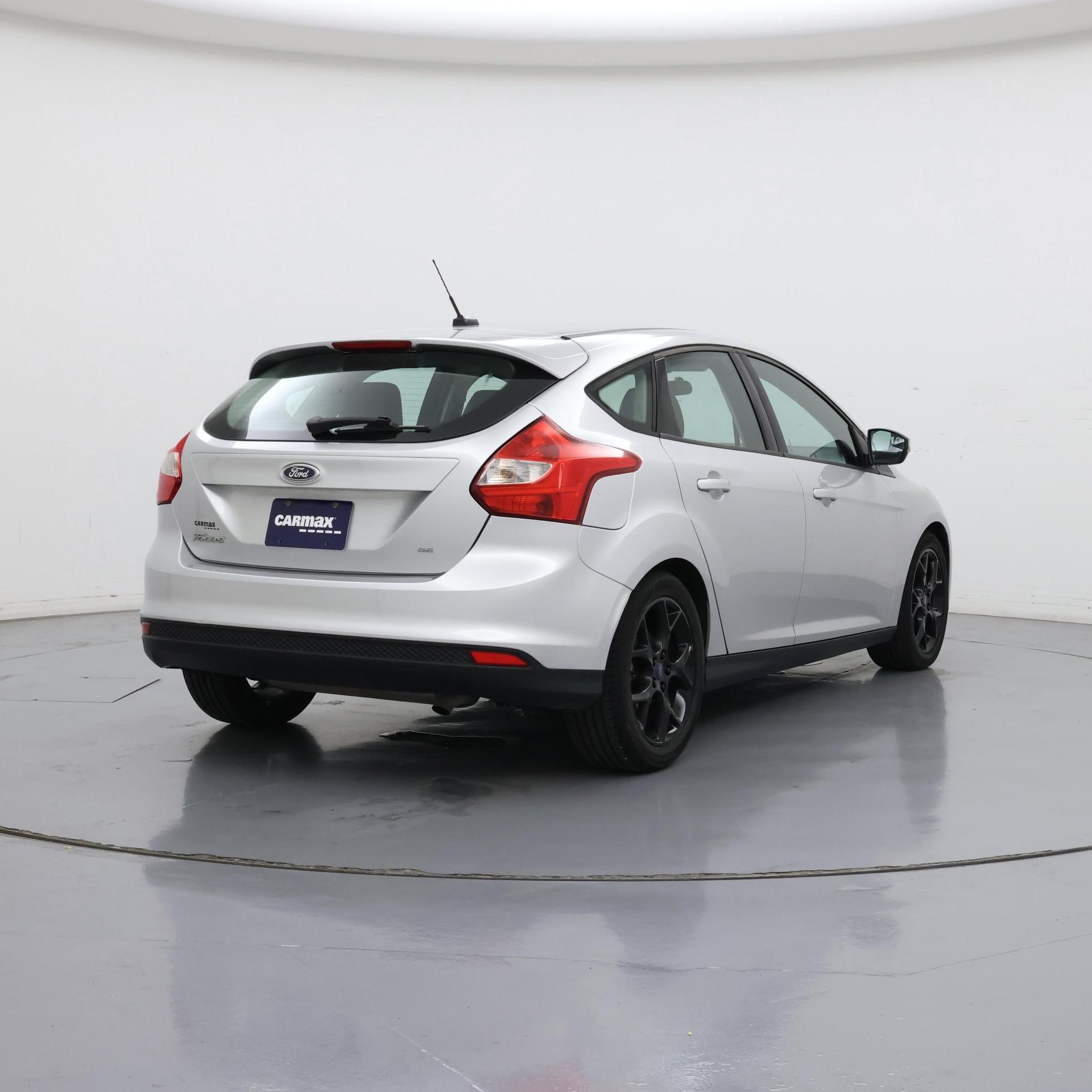 Thumbnail: 2013 Ford Focus - 8