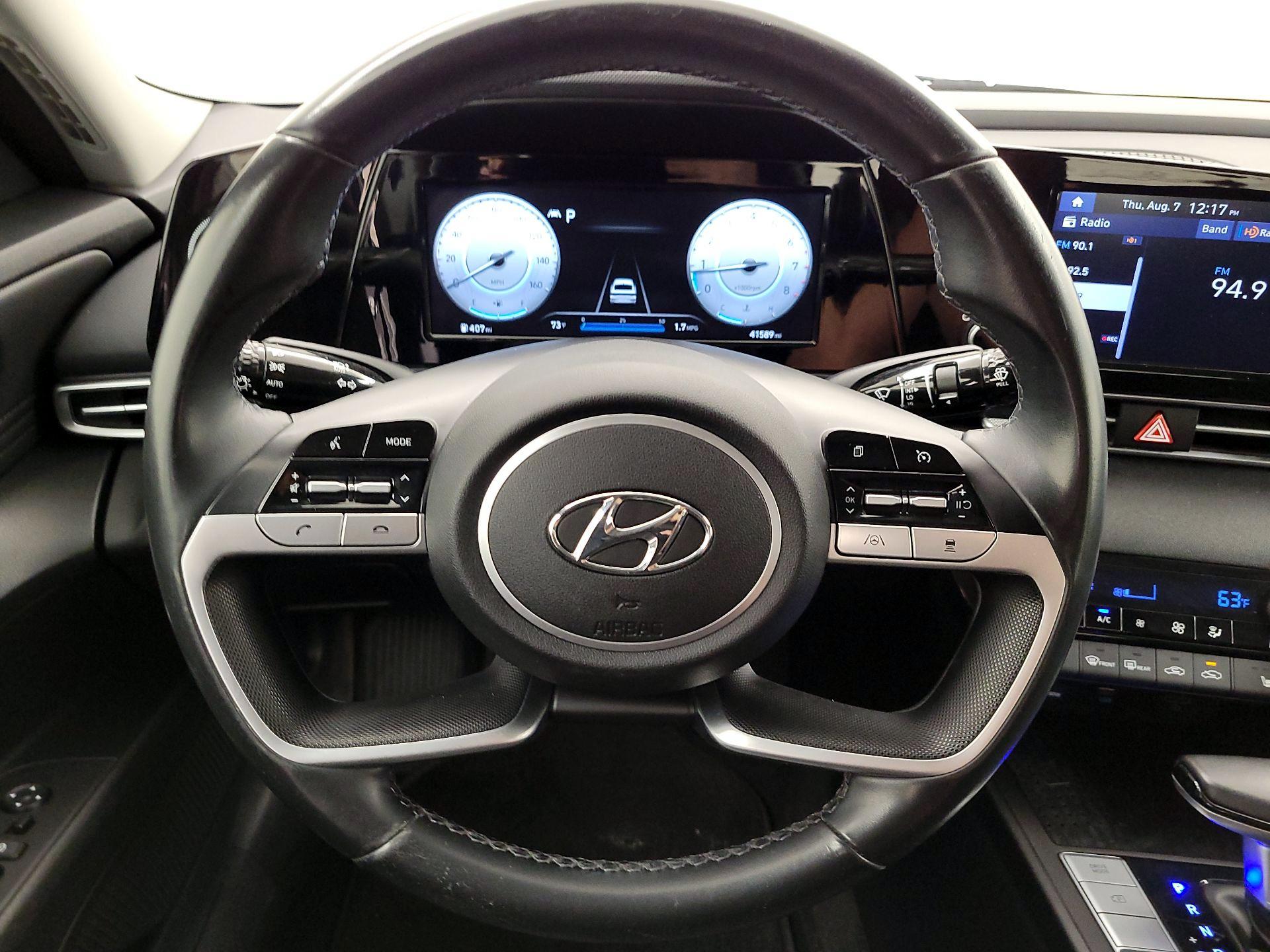 Thumbnail: 2021 Hyundai Elantra - 10