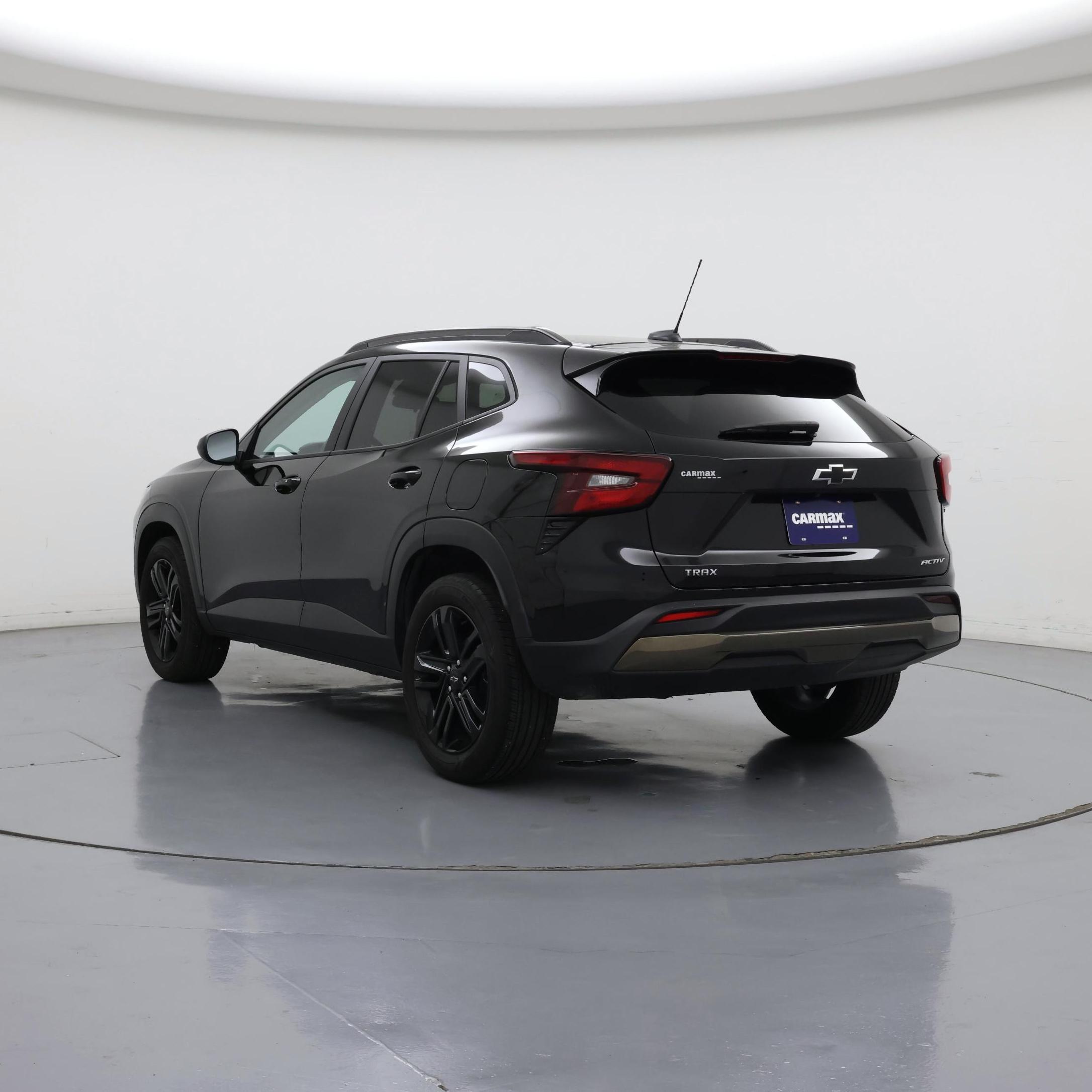 Thumbnail: 2025 Chevrolet Trax - 2