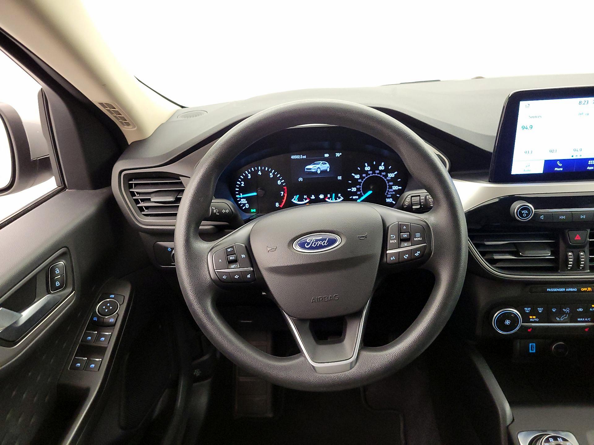 Thumbnail: 2020 Ford Escape - 10