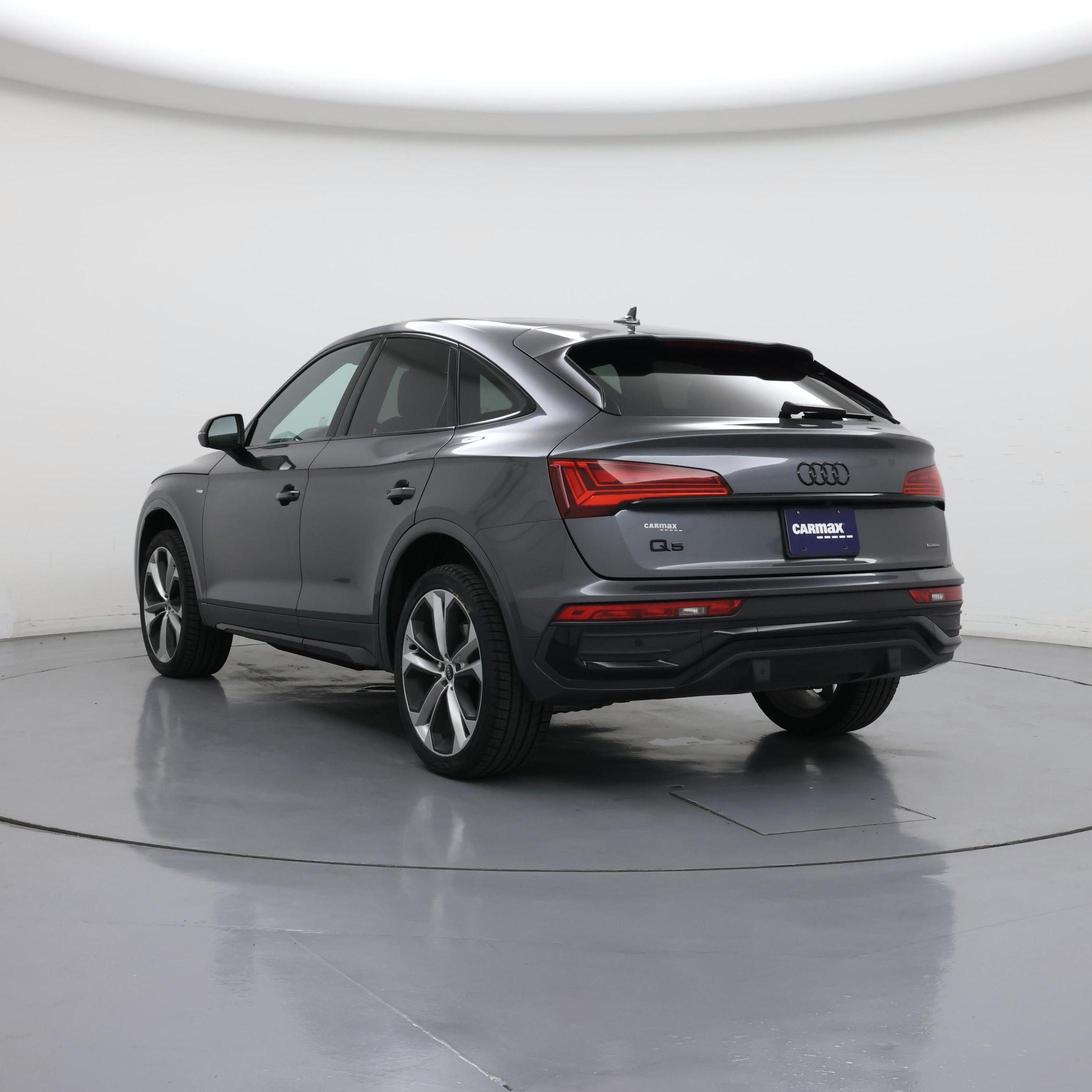 Thumbnail: 2023 Audi Q5 - 2