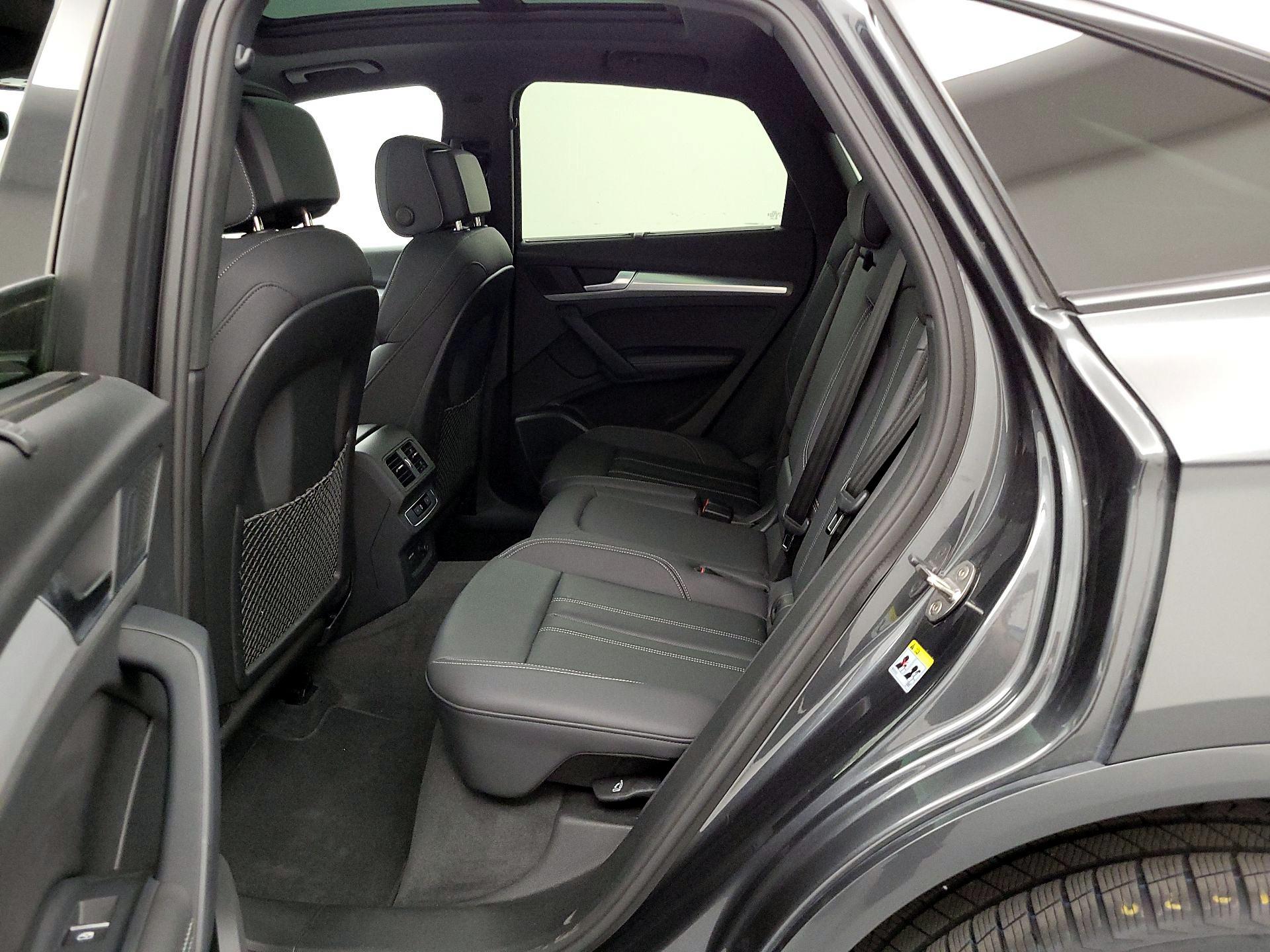 Thumbnail: 2023 Audi Q5 - 20