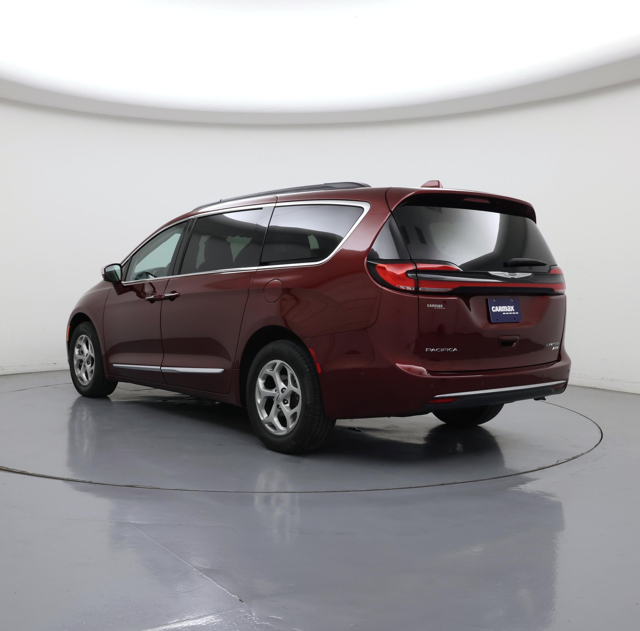 Thumbnail: 2022 Chrysler Pacifica - 2