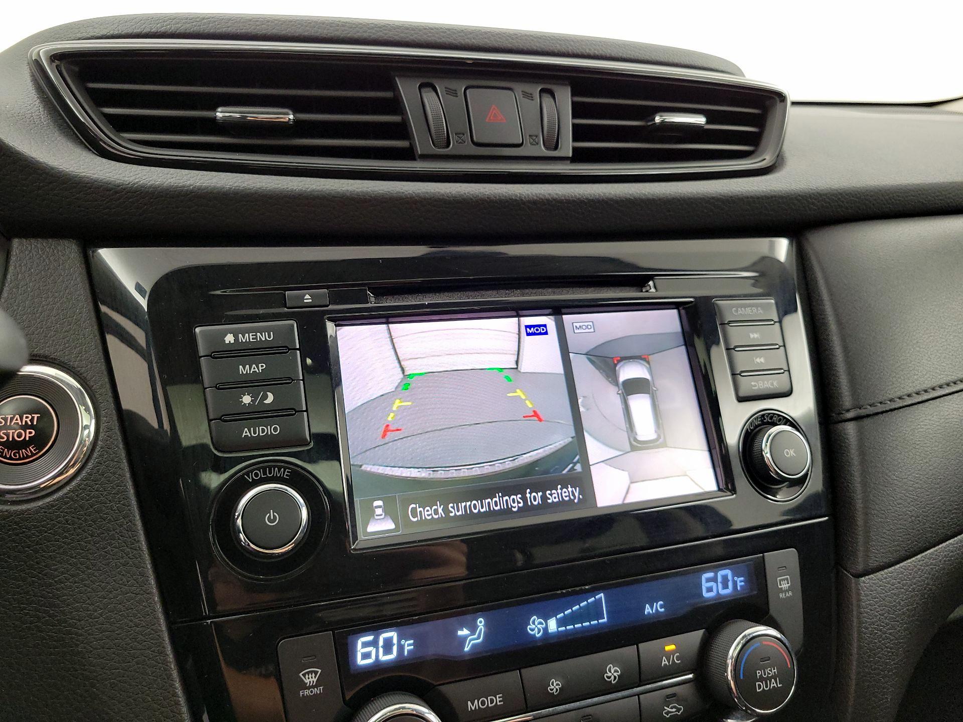 Thumbnail: 2019 Nissan Rogue - 15