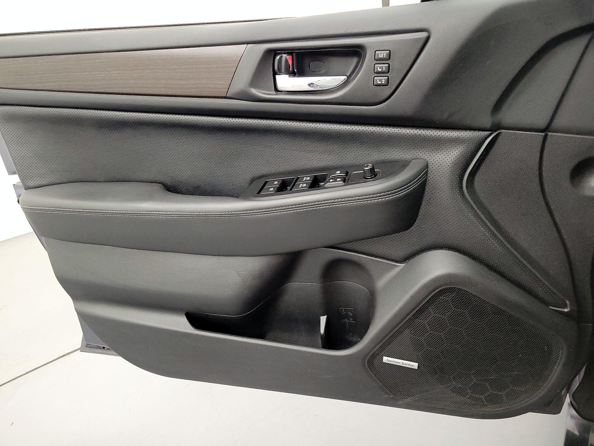 Thumbnail: 2015 Subaru Legacy - 12