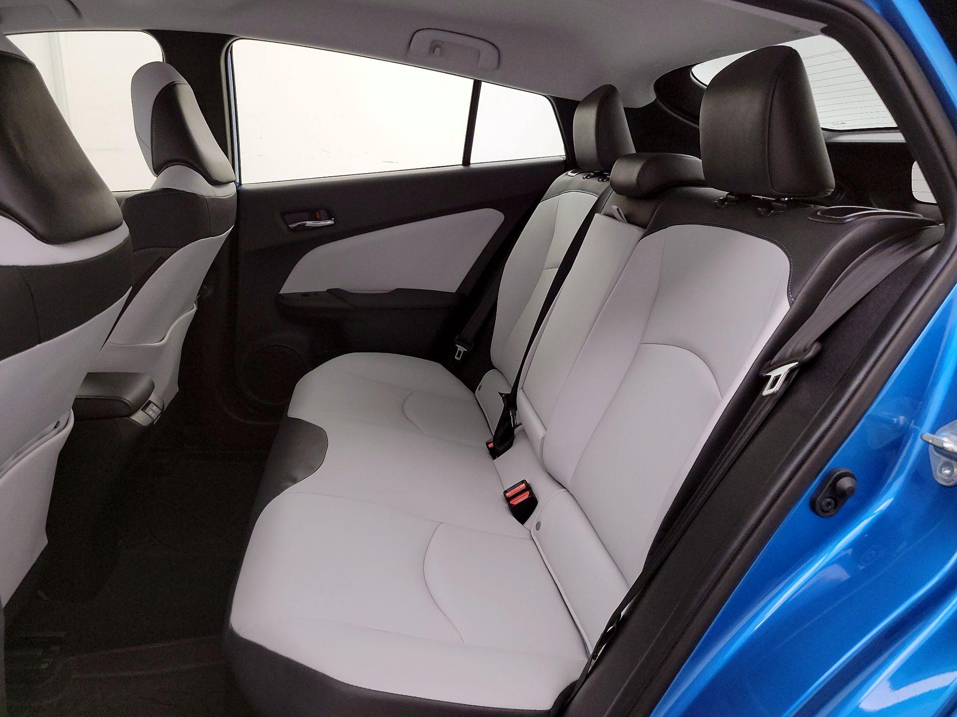 Thumbnail: 2019 Toyota Prius - 19