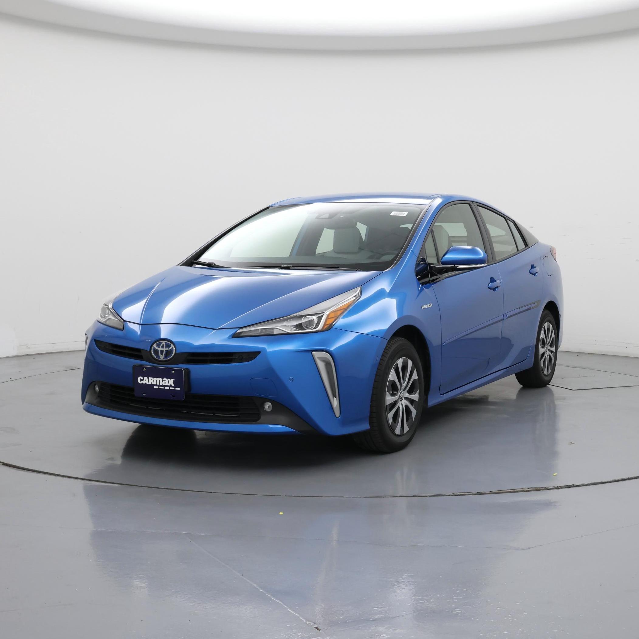 Thumbnail: 2019 Toyota Prius - 4