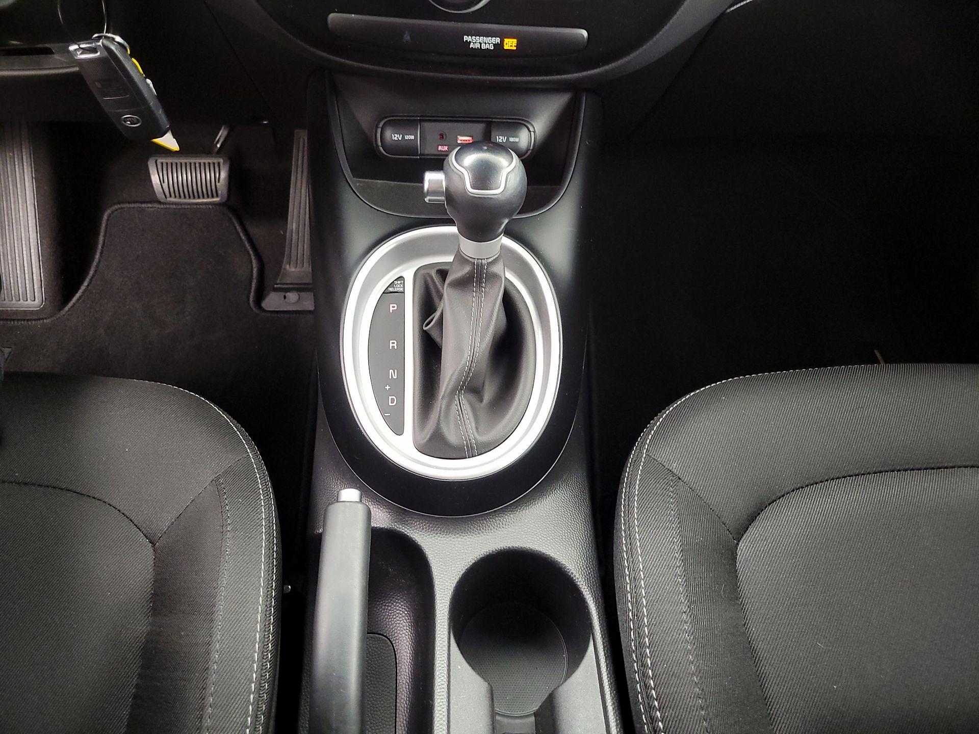 Thumbnail: 2018 Kia Soul - 17