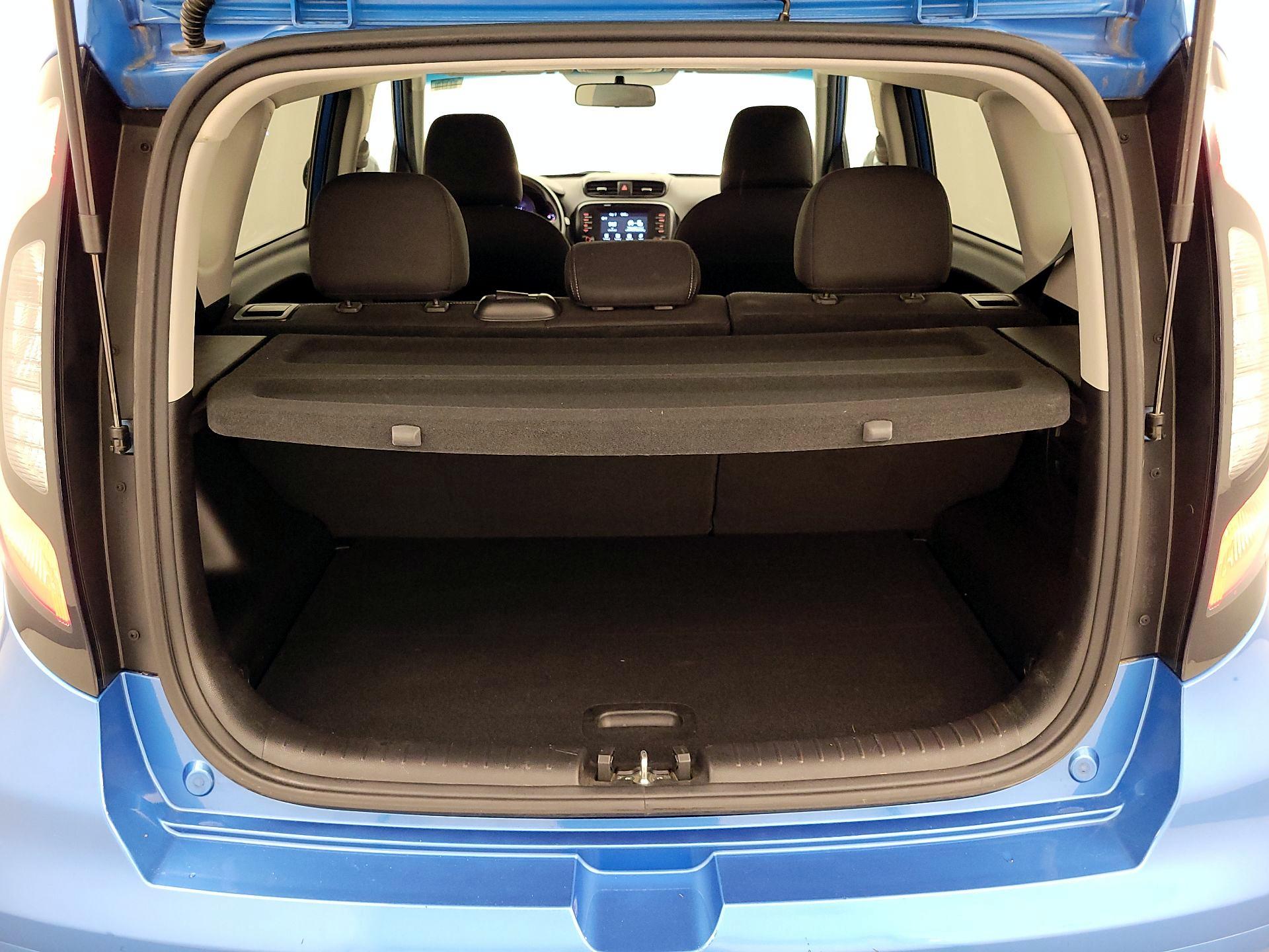Thumbnail: 2018 Kia Soul - 20