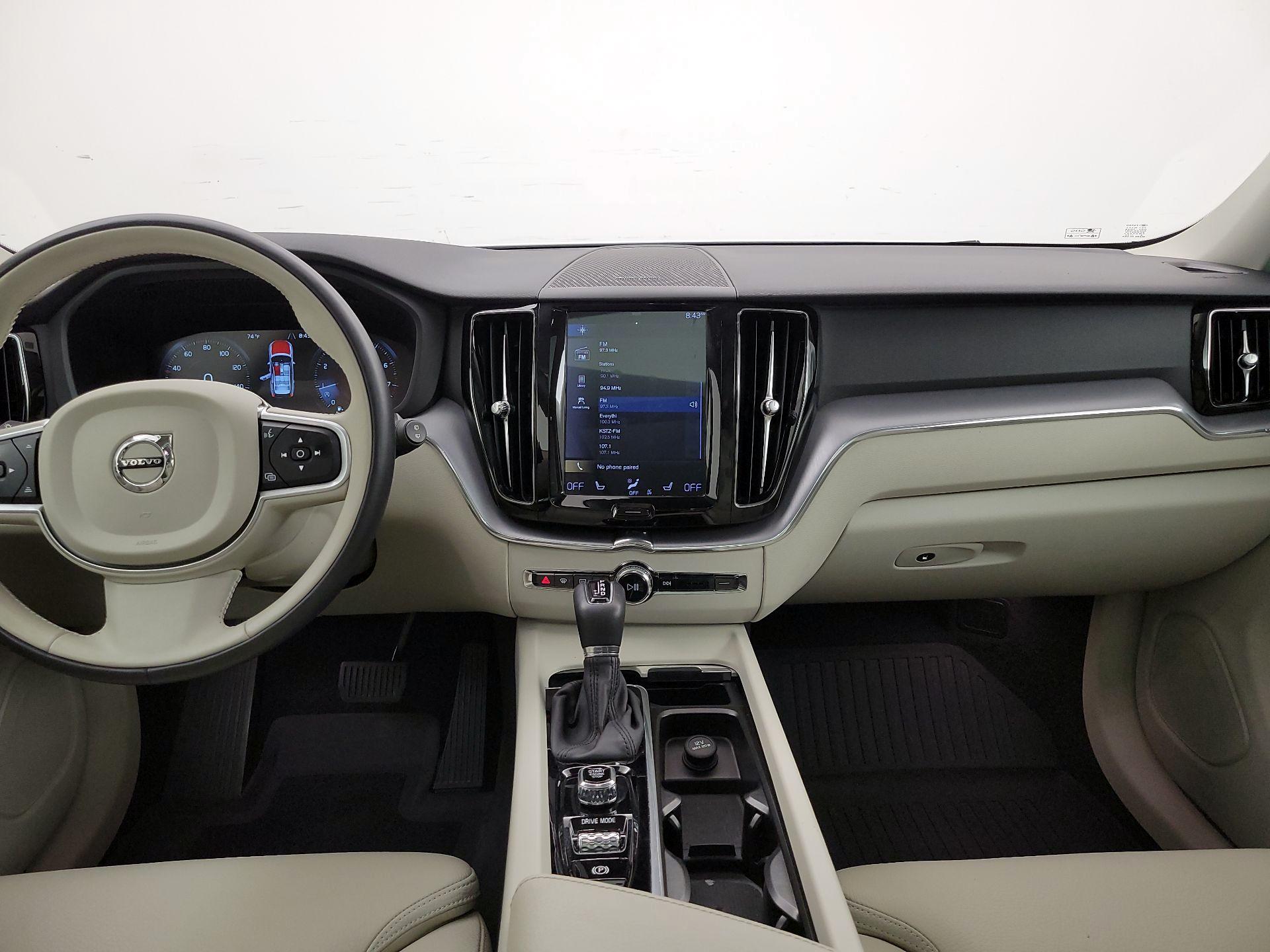 Thumbnail: 2019 Volvo XC60 - 9