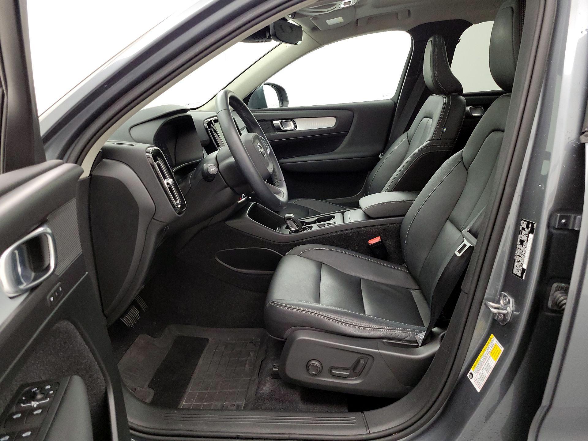 Thumbnail: 2019 Volvo XC40 - 11