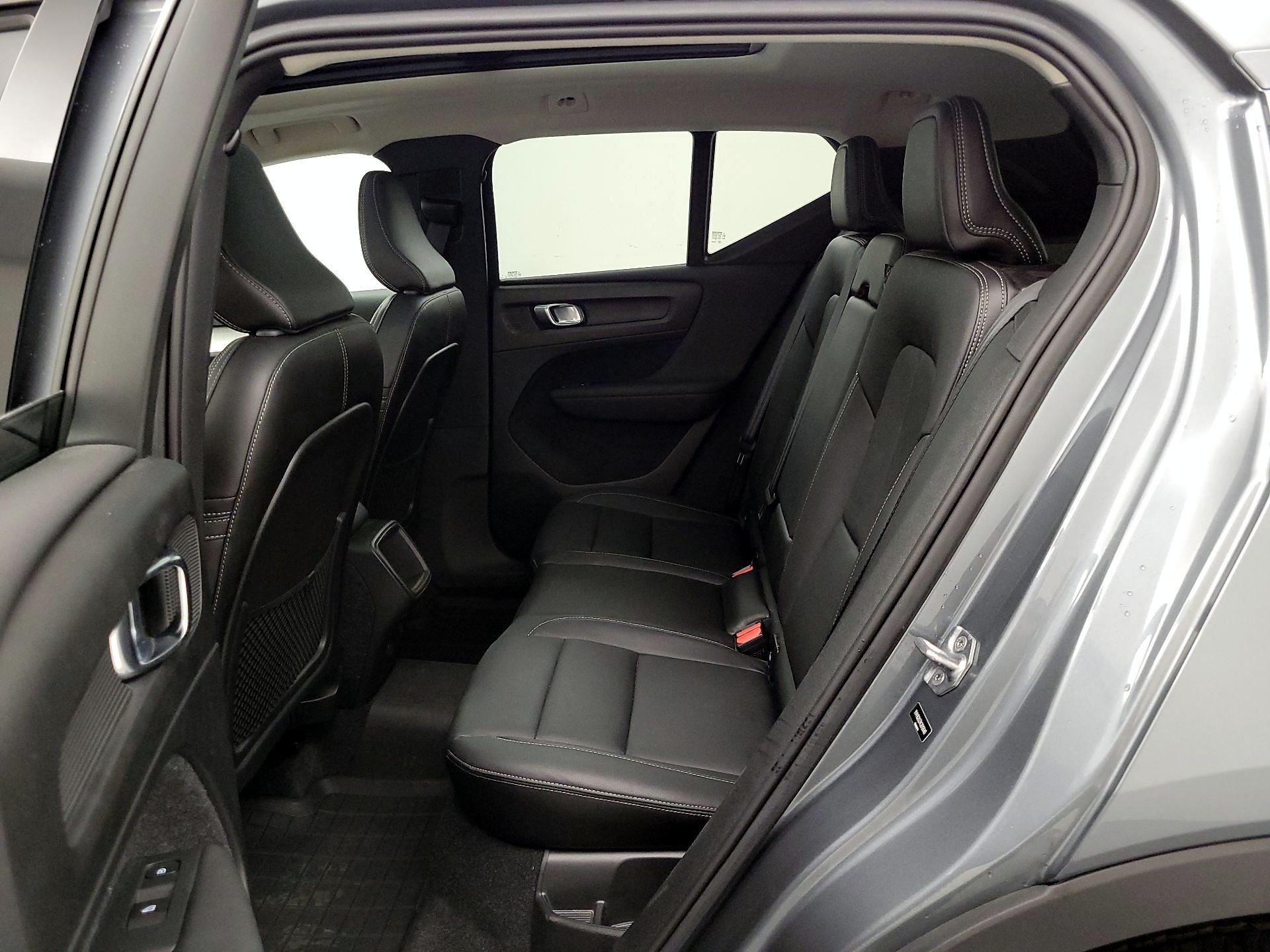 Thumbnail: 2019 Volvo XC40 - 20