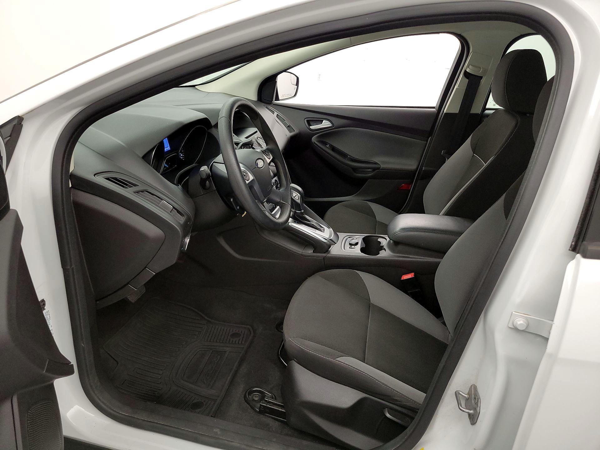 Thumbnail: 2014 Ford Focus - 11