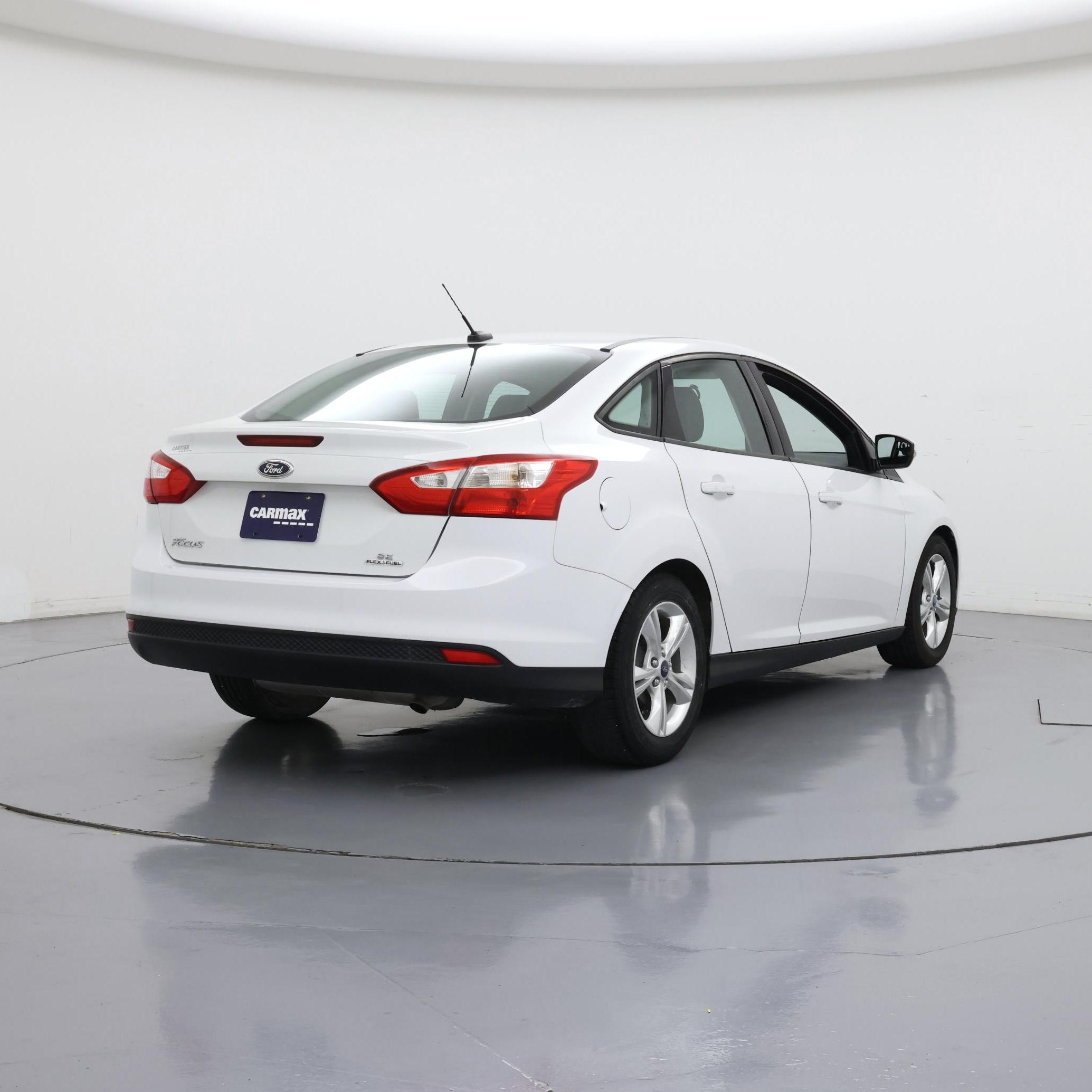 Thumbnail: 2014 Ford Focus - 8