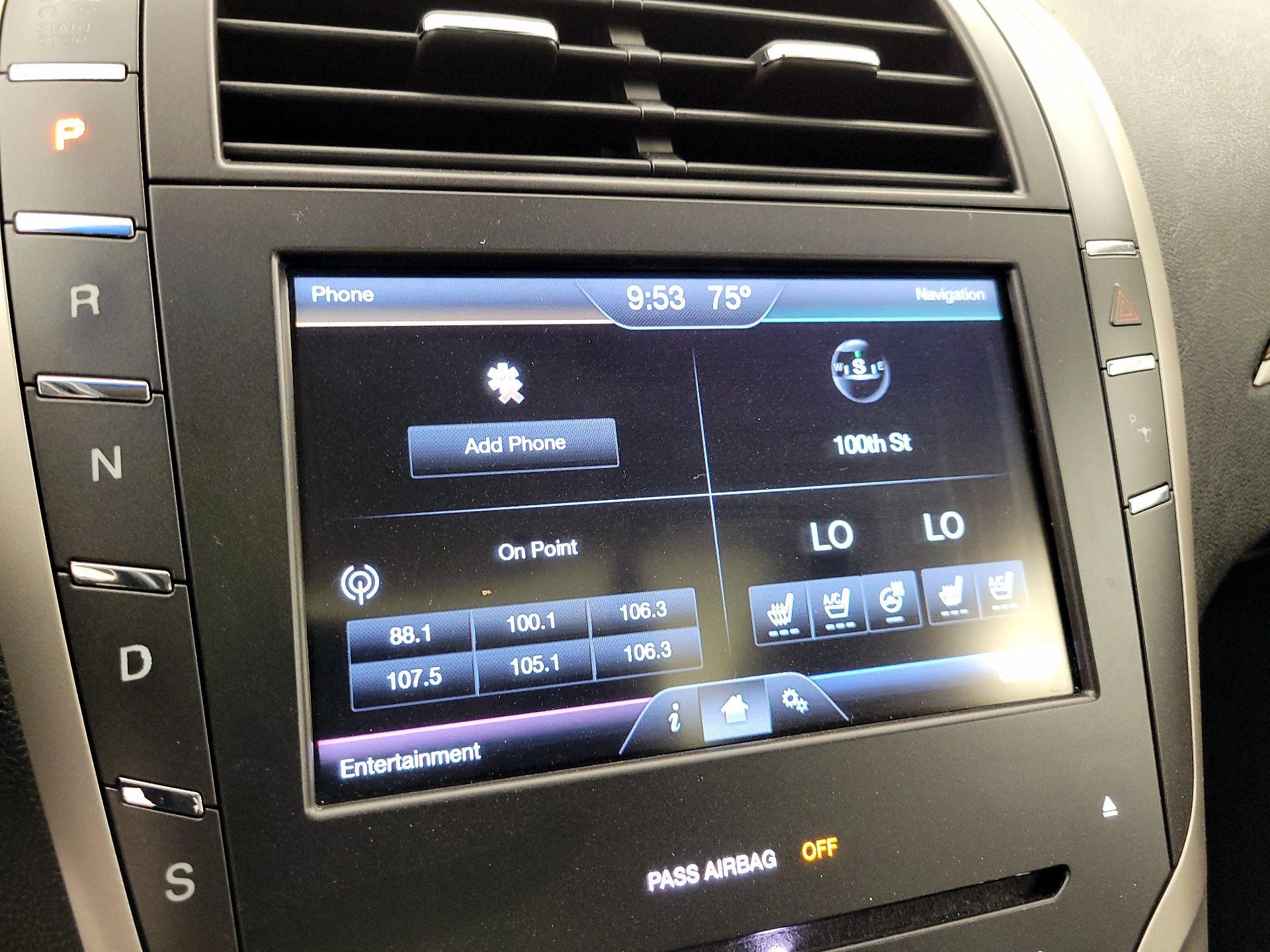Thumbnail: 2016 Lincoln MKZ - 14